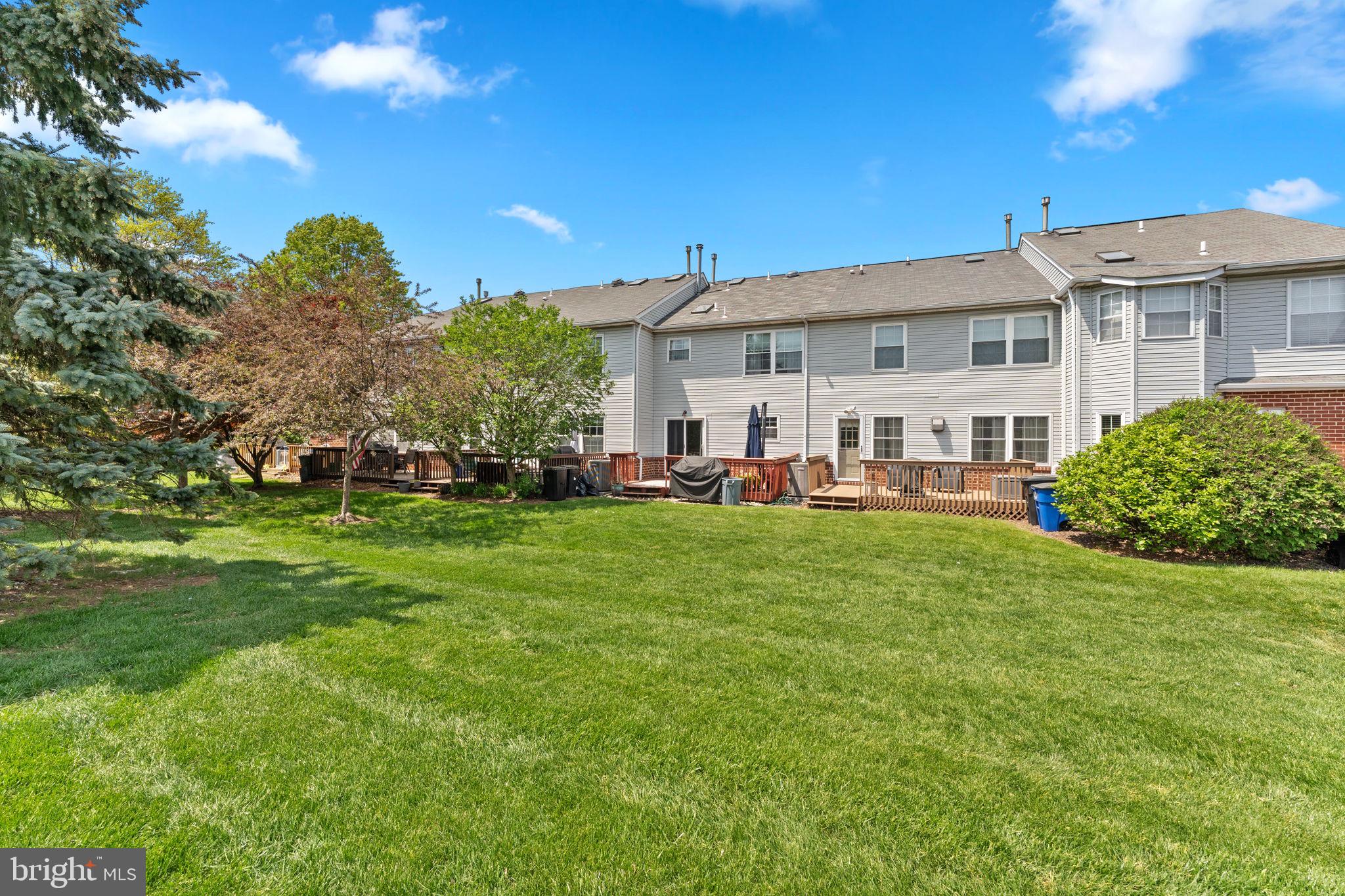 FOX RIDGE - Residential