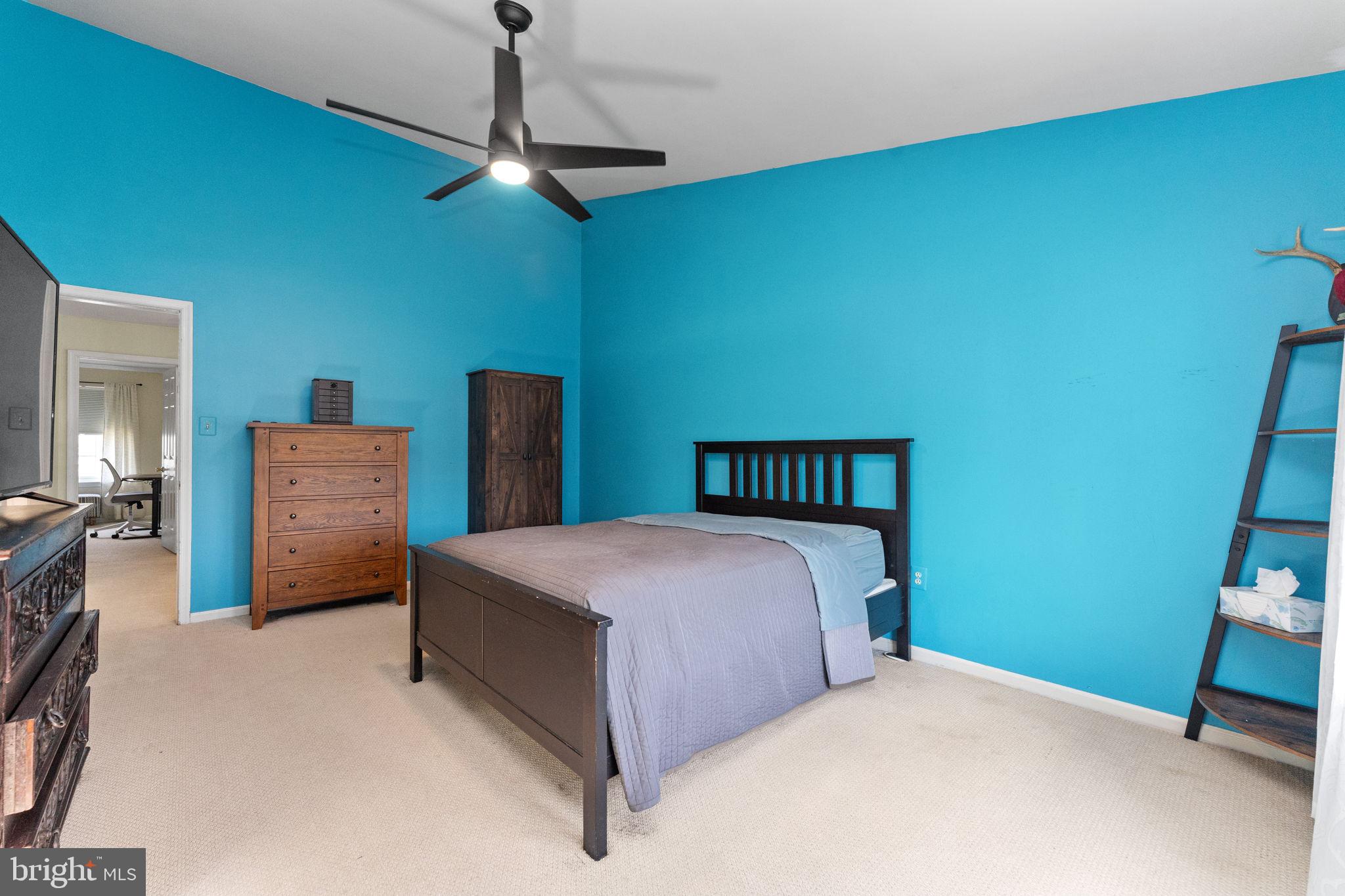 FOX RIDGE - Residential