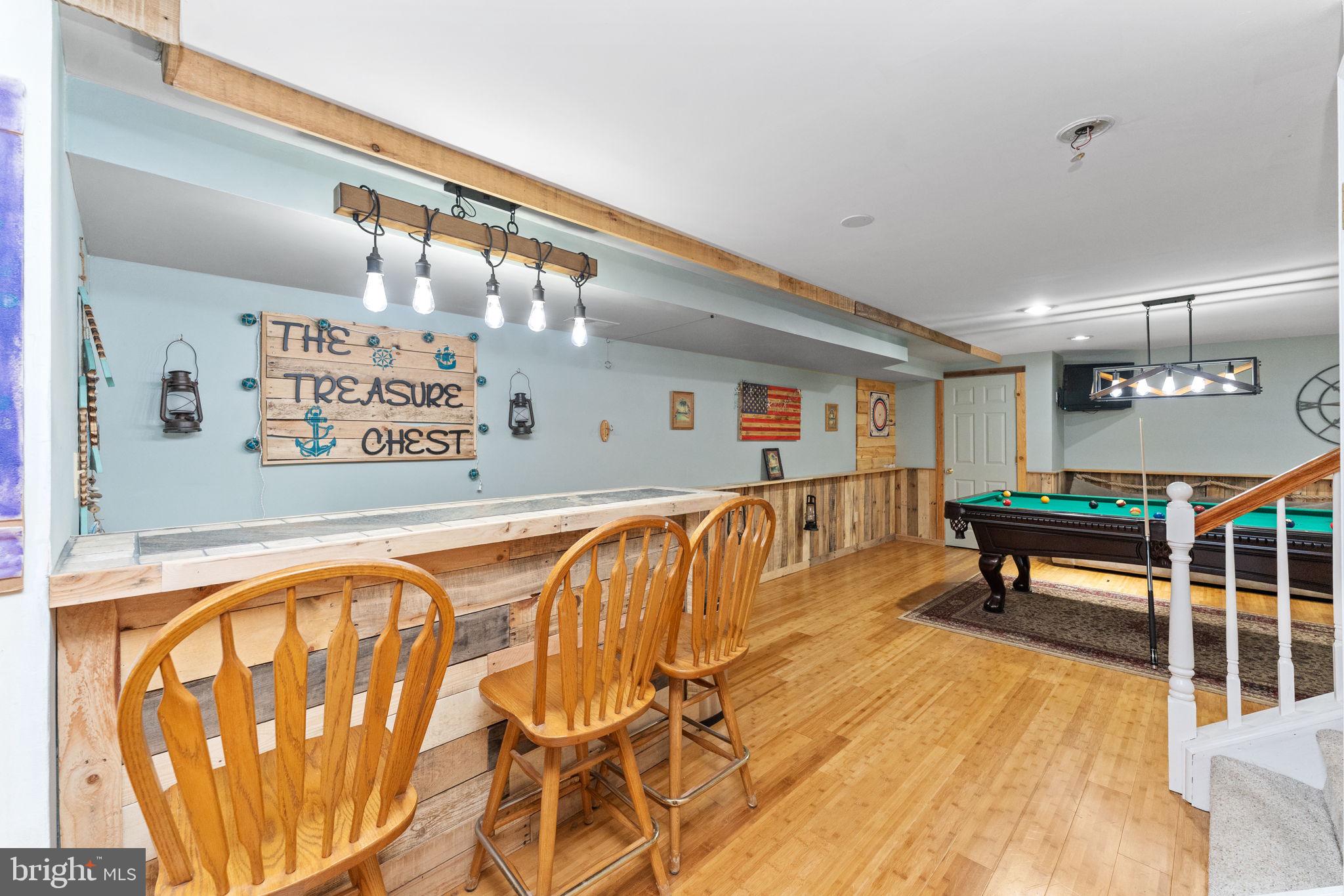 FOX RIDGE - Residential