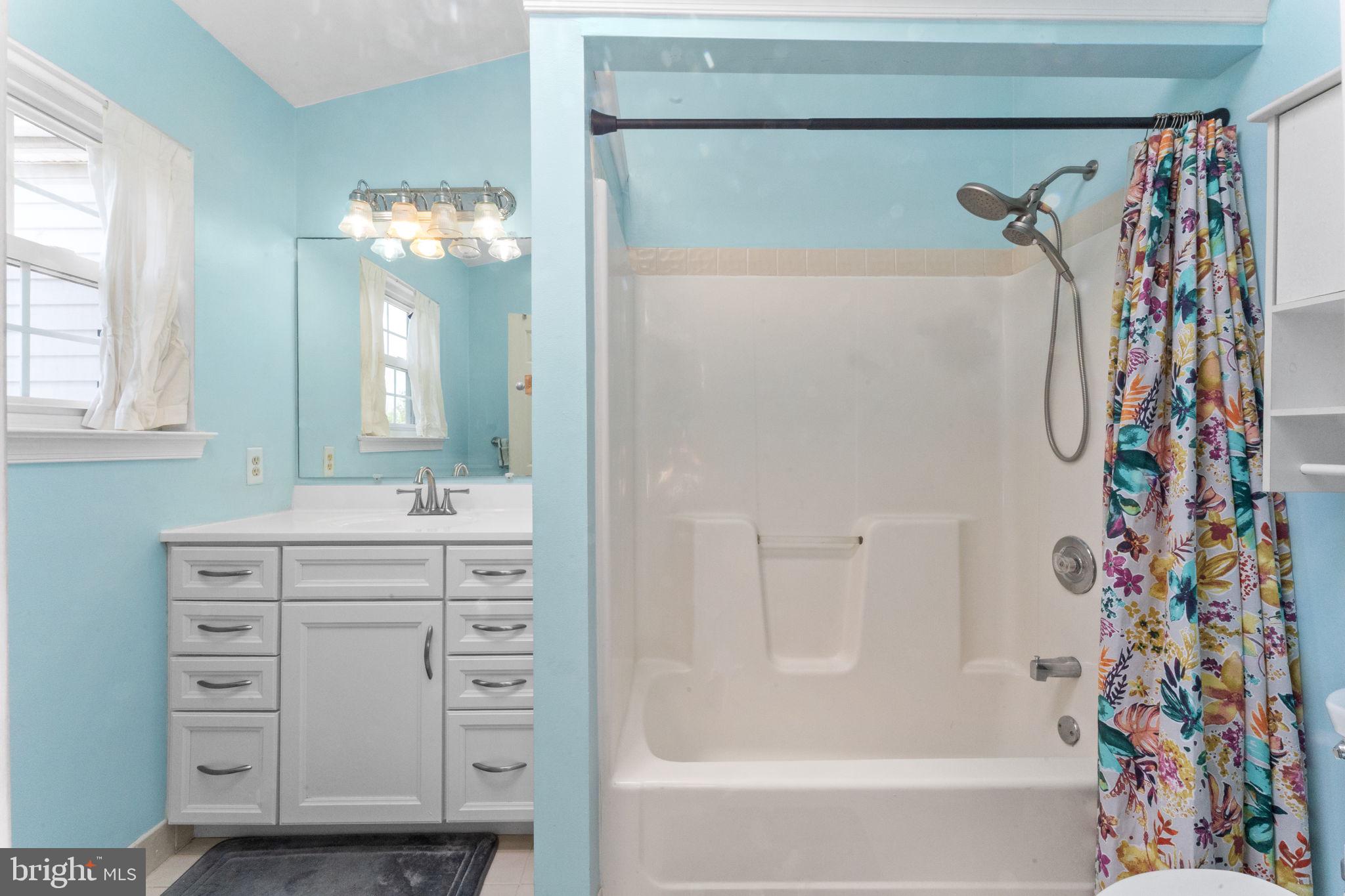 FOX RIDGE - Residential