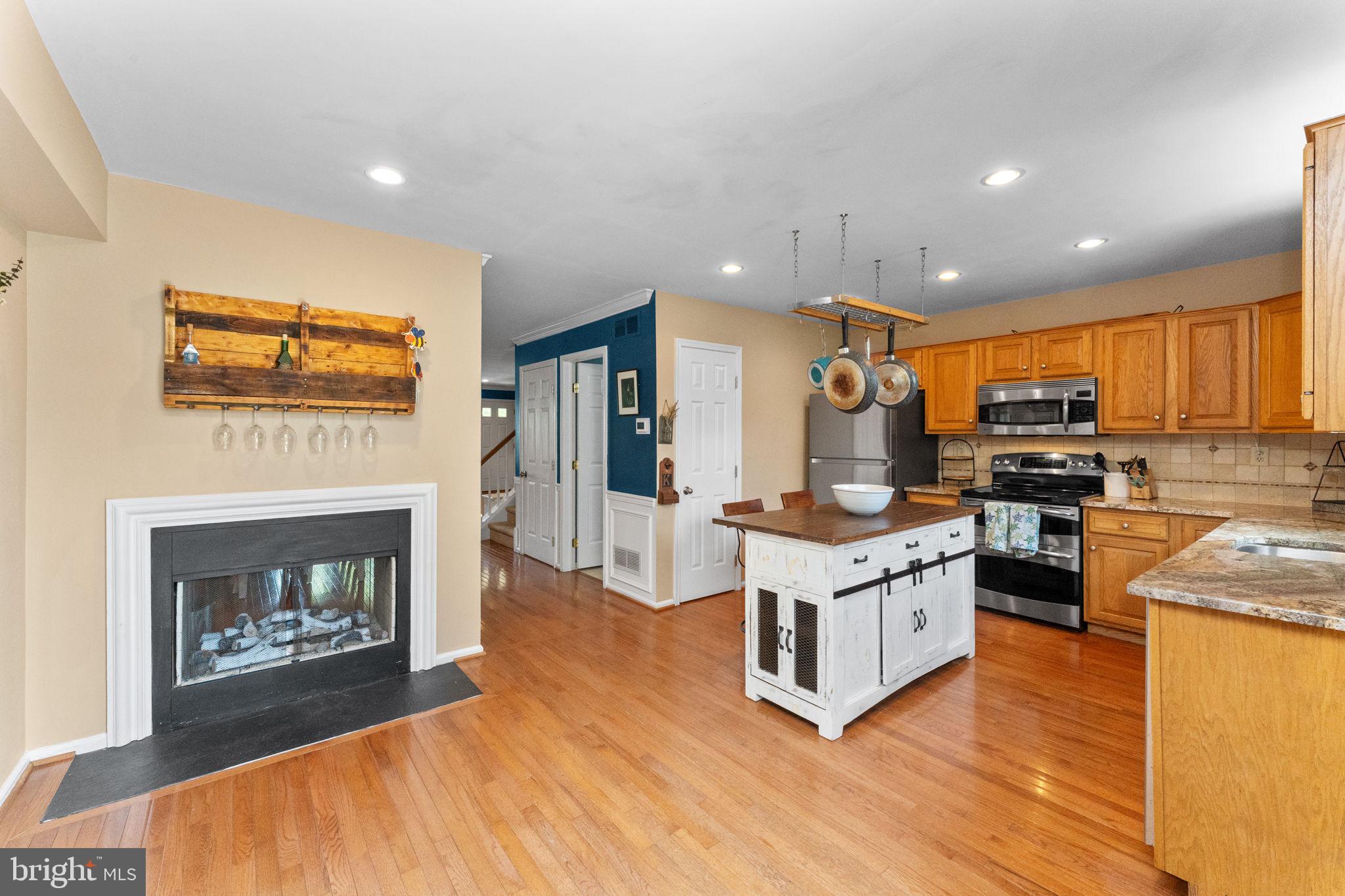 FOX RIDGE - Residential