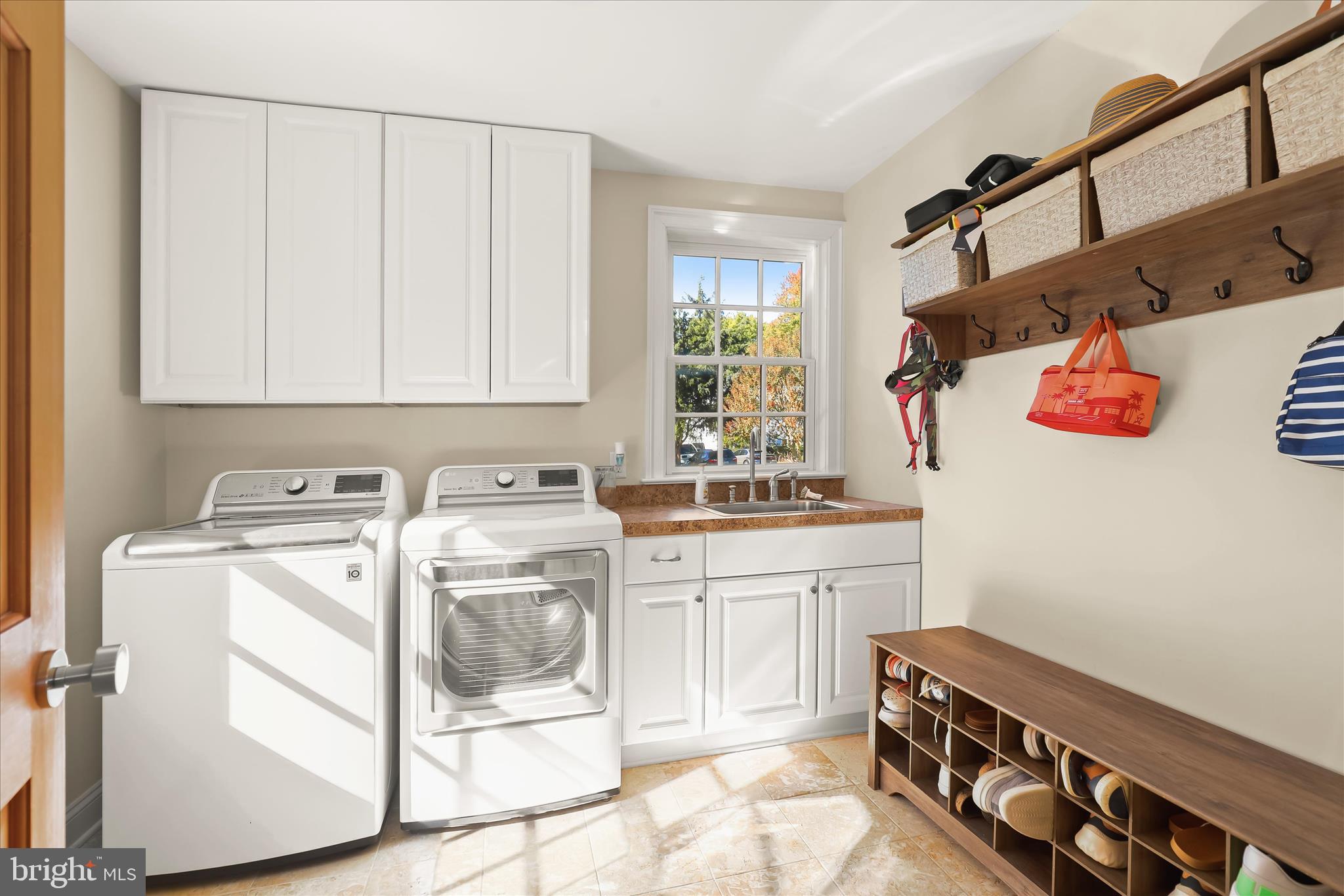 KENT ISLAND ESTATES - Residential