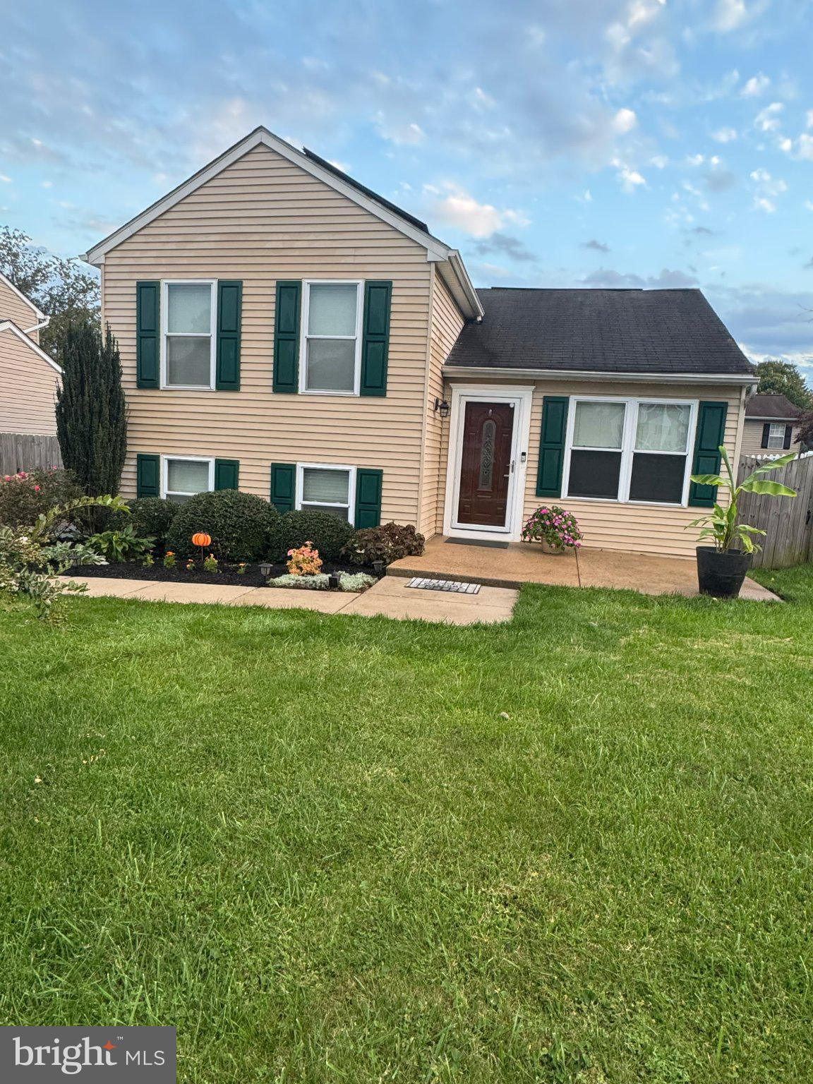 6387 RED SPRUCE LANE