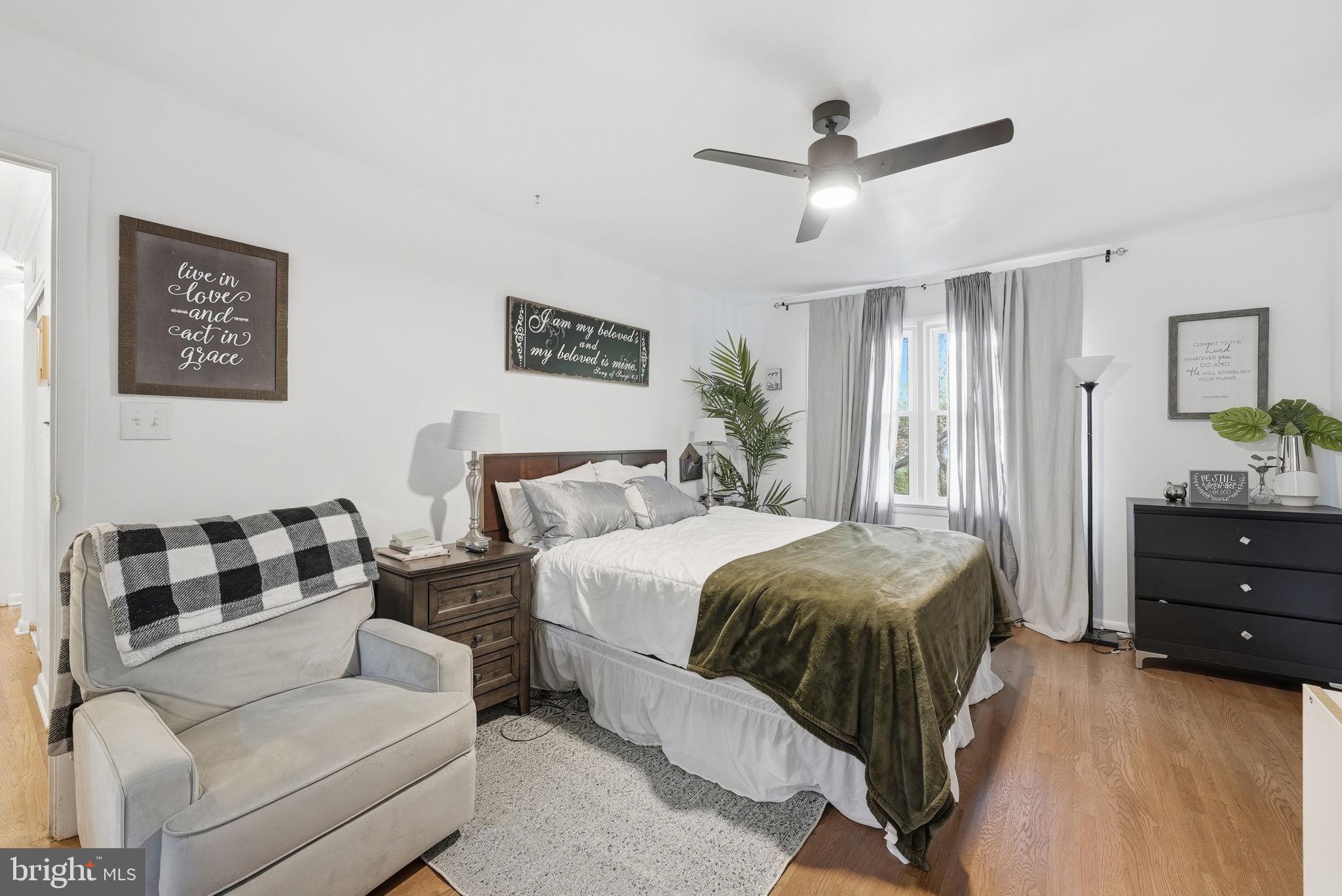 WOODBERRY FOREST - Residential