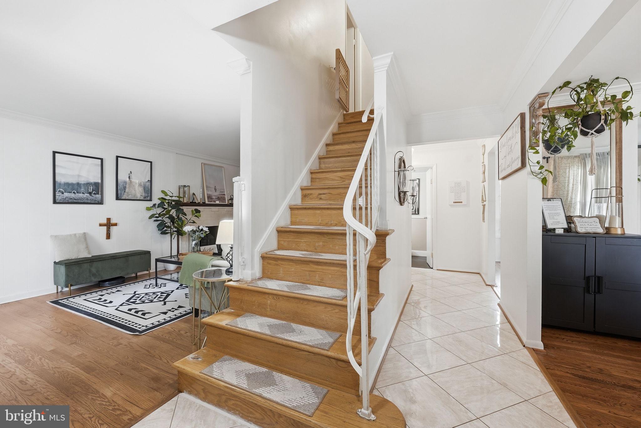 WOODBERRY FOREST - Residential