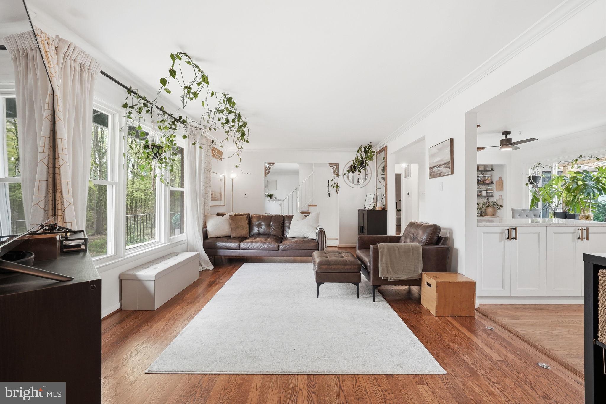 WOODBERRY FOREST - Residential