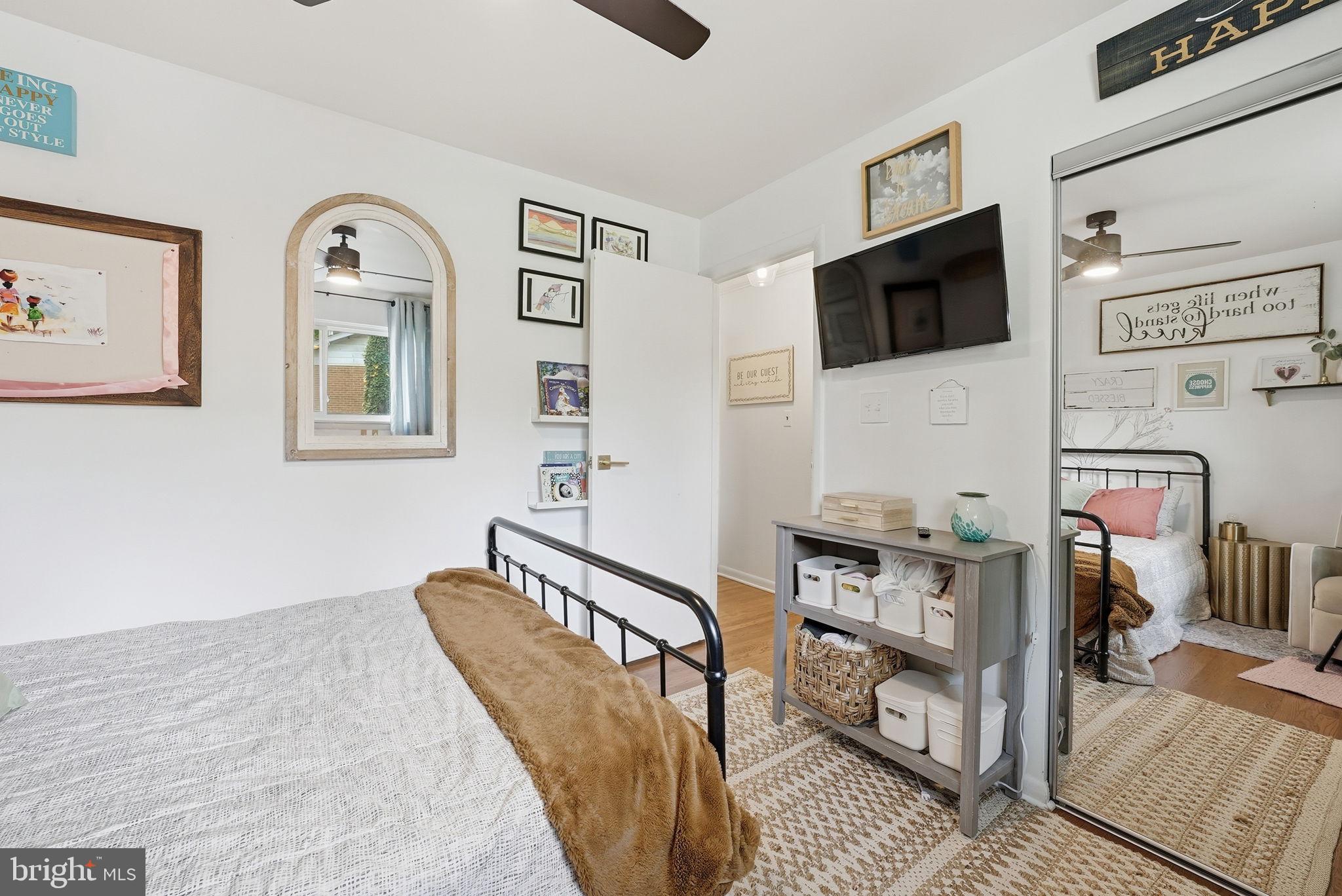 WOODBERRY FOREST - Residential