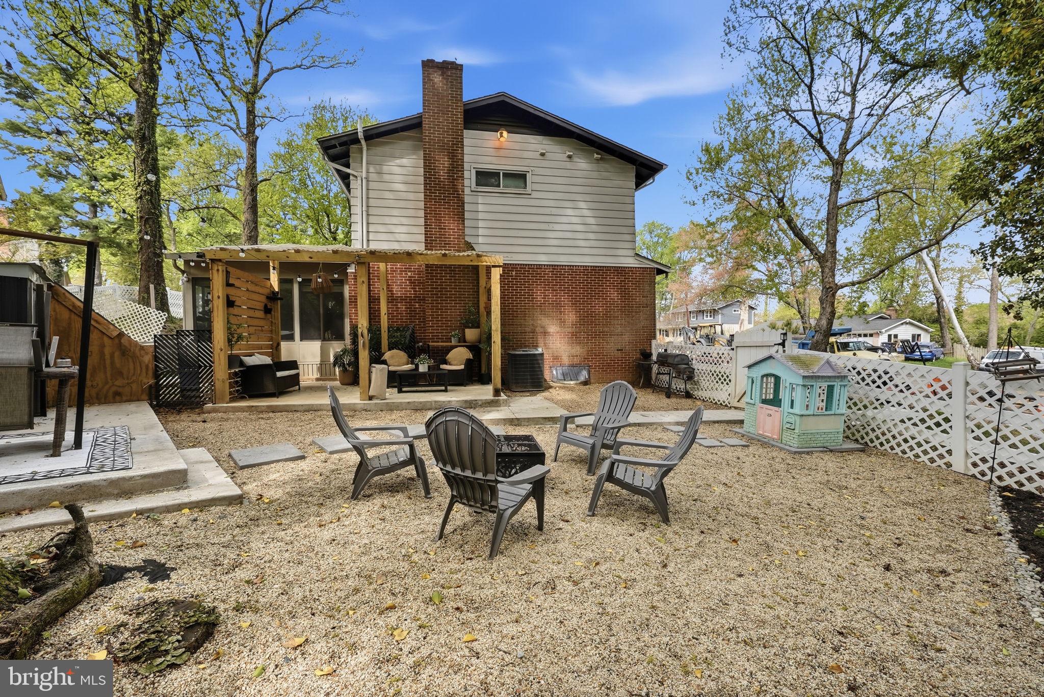 WOODBERRY FOREST - Residential