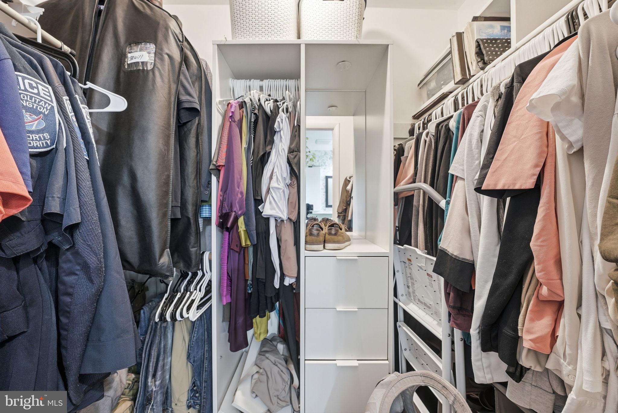 WOODBERRY FOREST - Residential