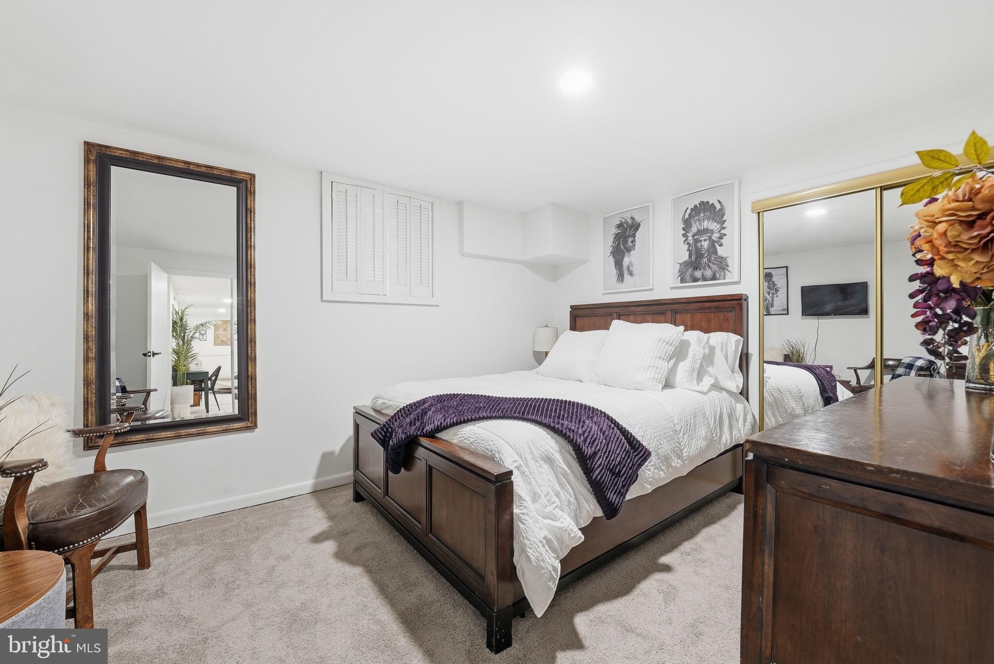 WOODBERRY FOREST - Residential