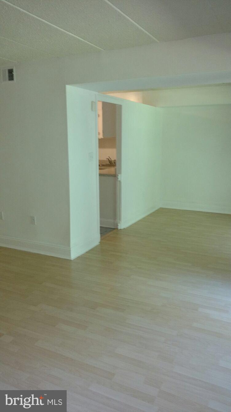 VILLAGE OF HARPERS CHOICE - Residential Lease