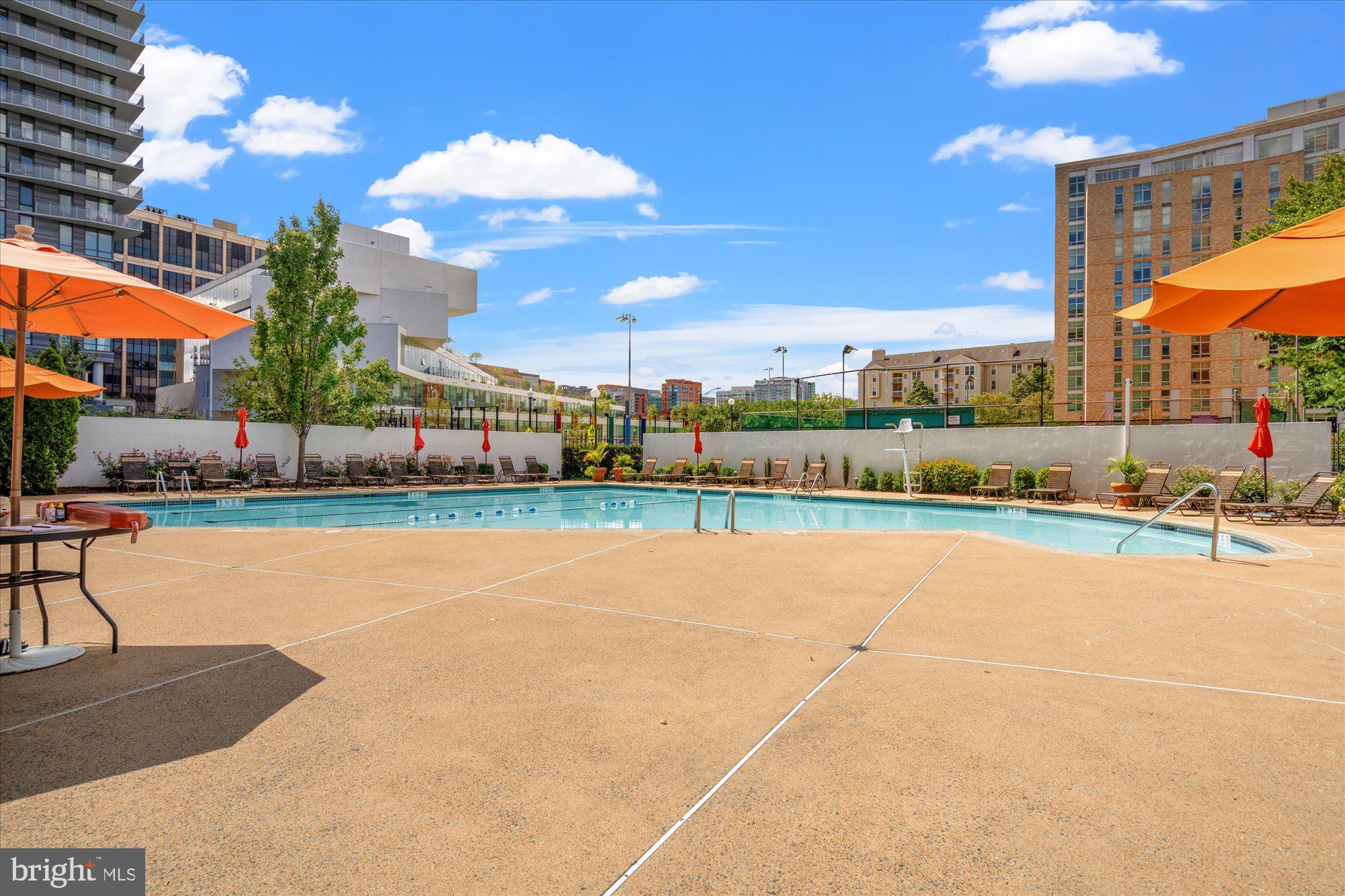 ATRIUM CONDO - Residential