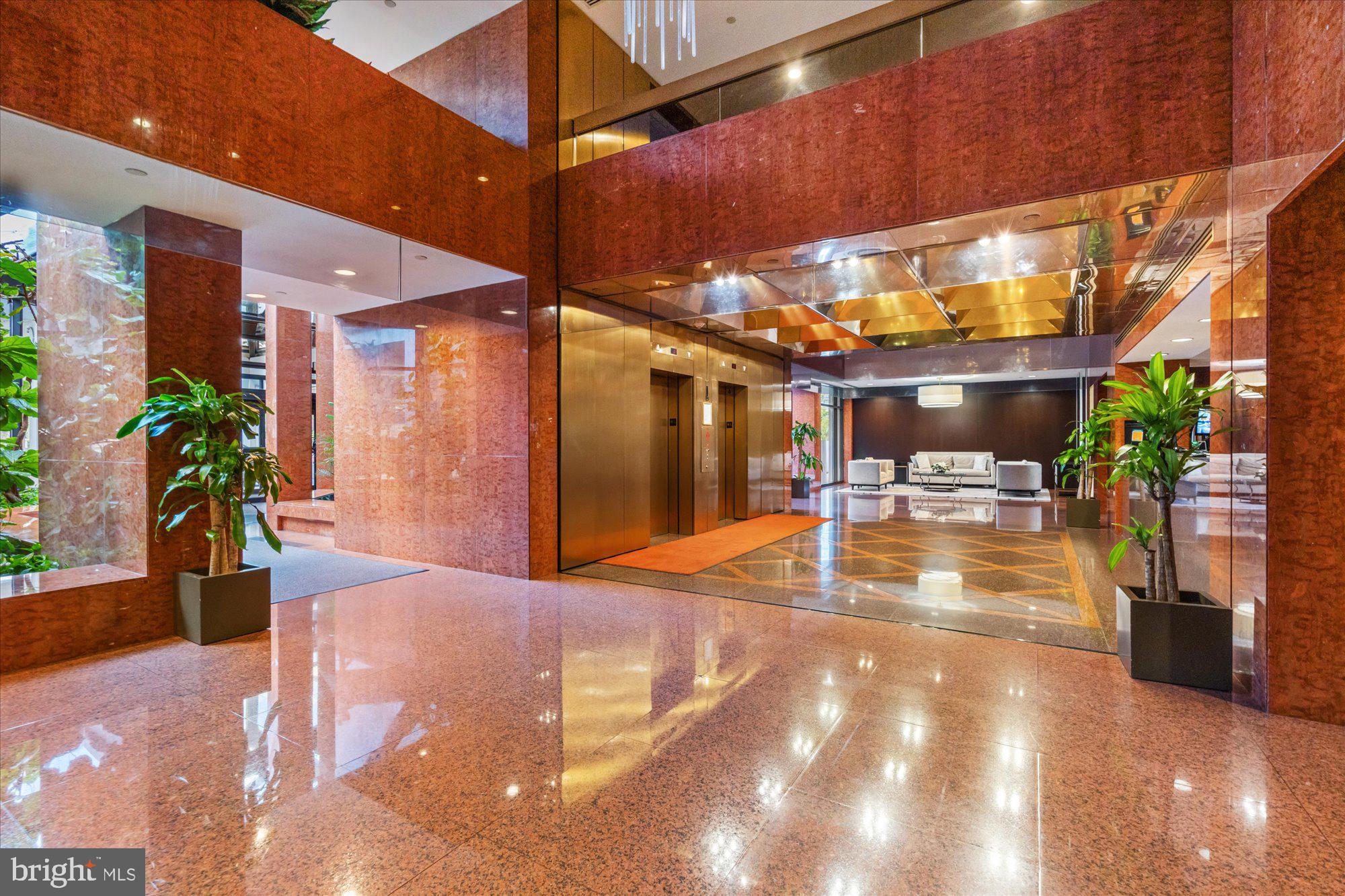 ATRIUM CONDO - Residential