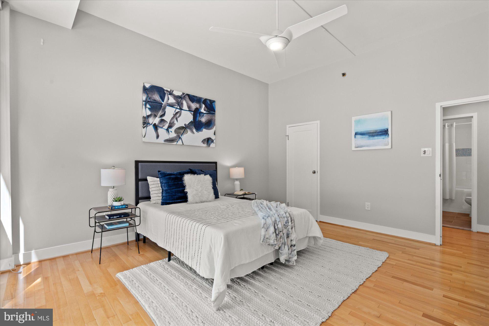 ATRIUM CONDO - Residential