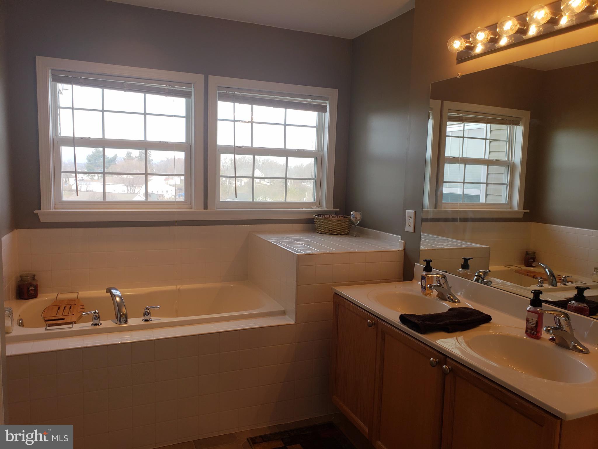 PRENTISS POINT II TOWNHOMES - Residential