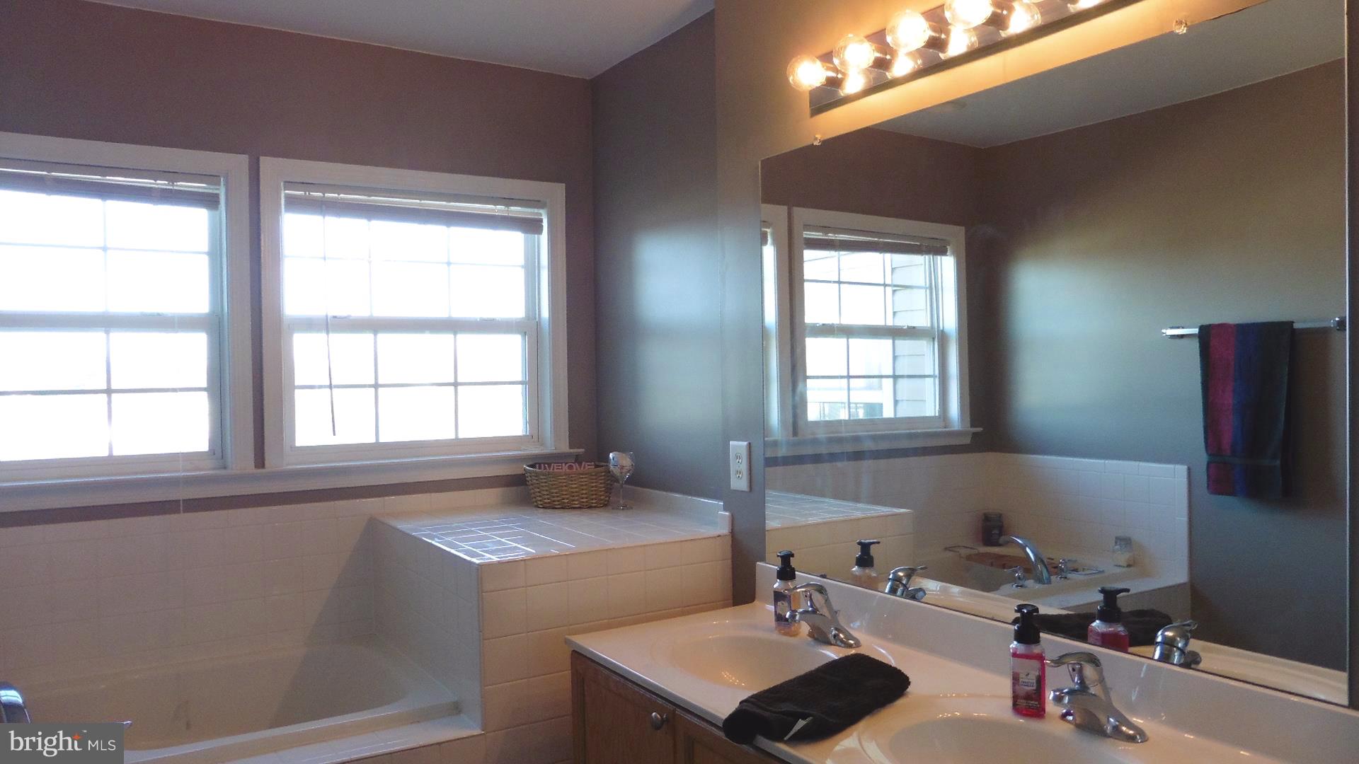 PRENTISS POINT II TOWNHOMES - Residential