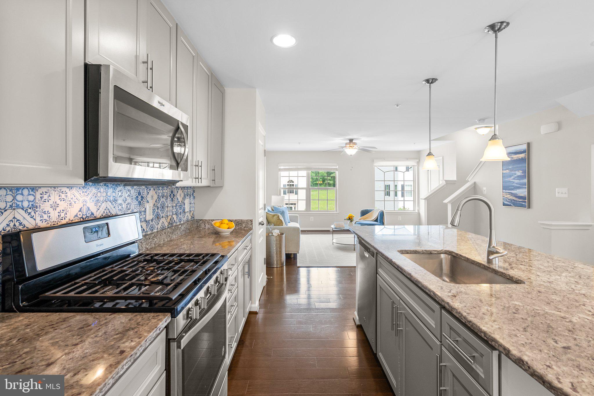 RAVENHURST GLEN - Residential