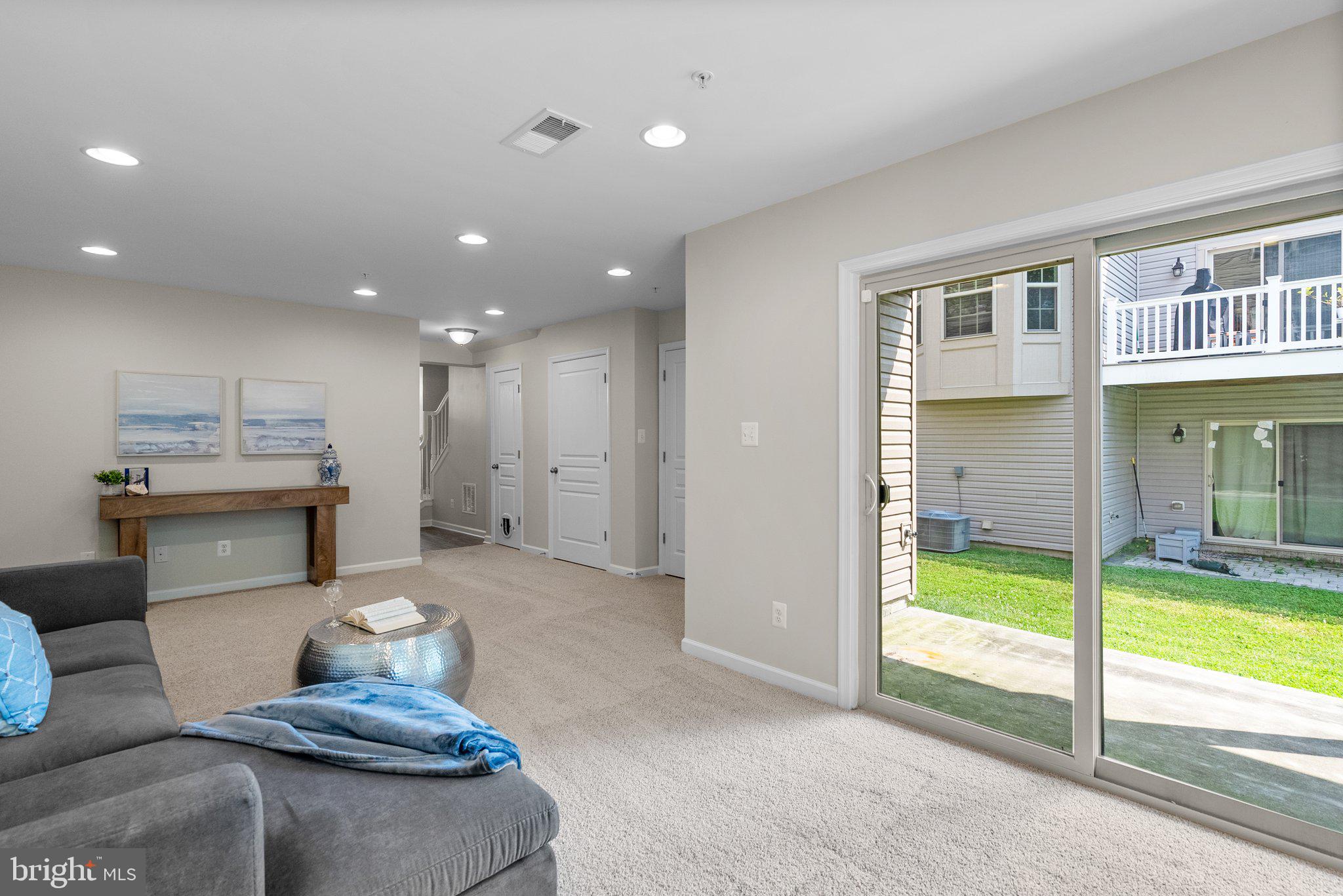 RAVENHURST GLEN - Residential