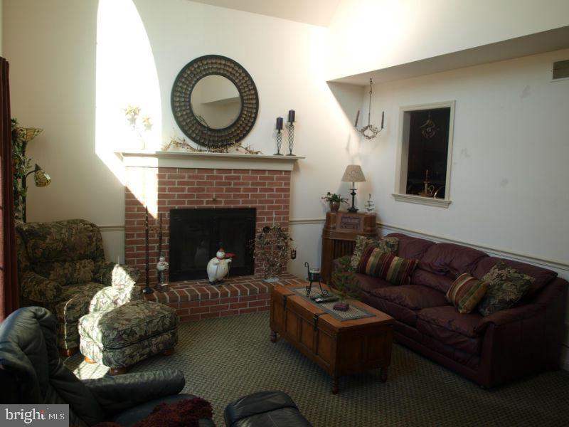 ROTHSVILLE STATION - Residential