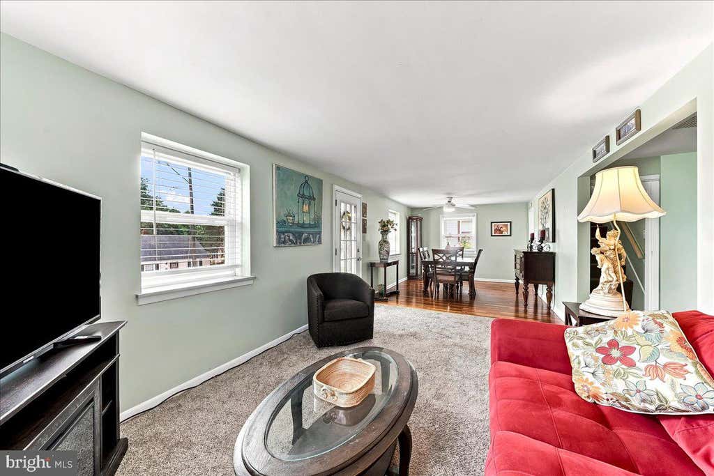 Photo of 2 Sheridan Lane, ASTON, PA 19014 (MLS # PADE2121952)