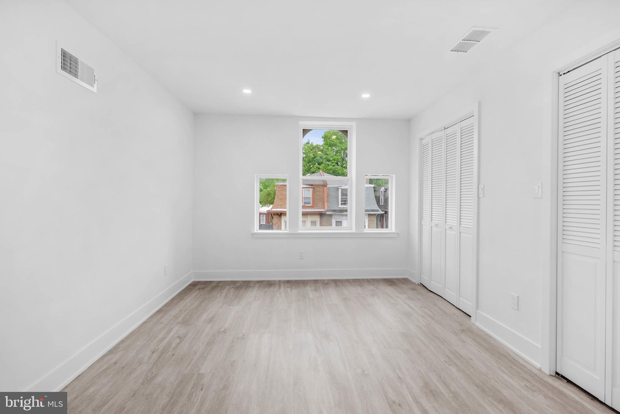 GERMANTOWN - Residential