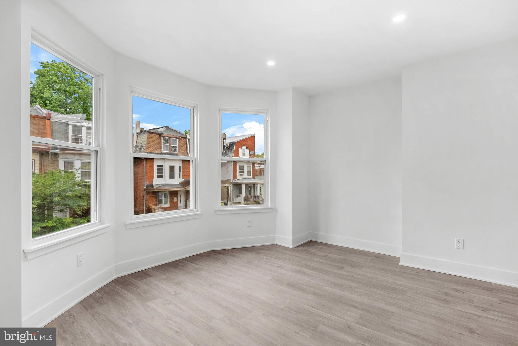 GERMANTOWN - Residential