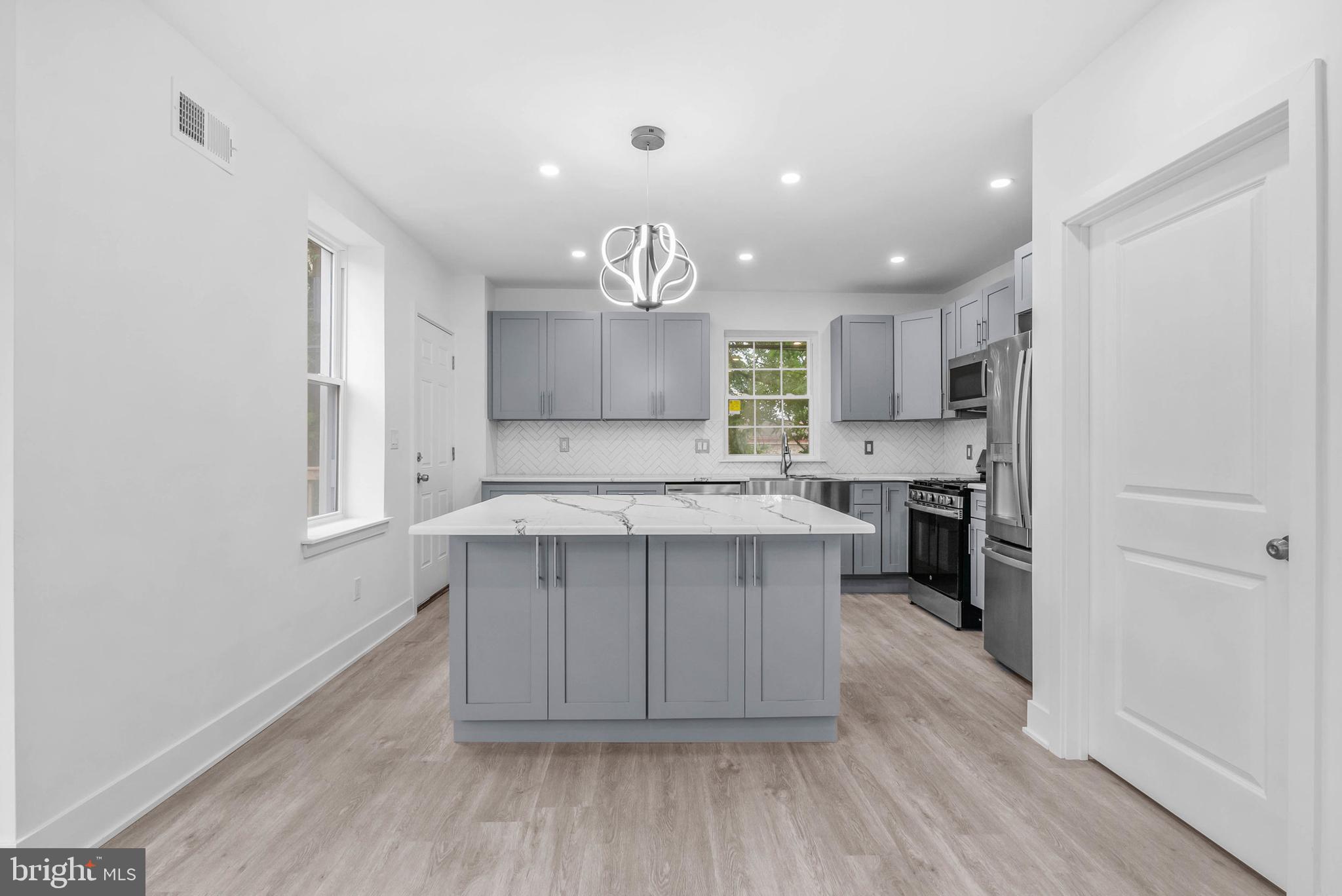 GERMANTOWN - Residential