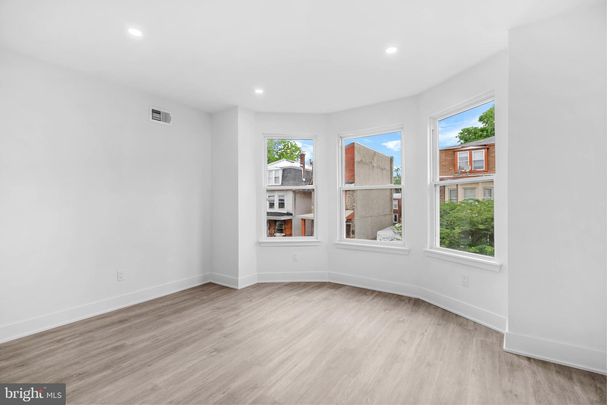 GERMANTOWN - Residential