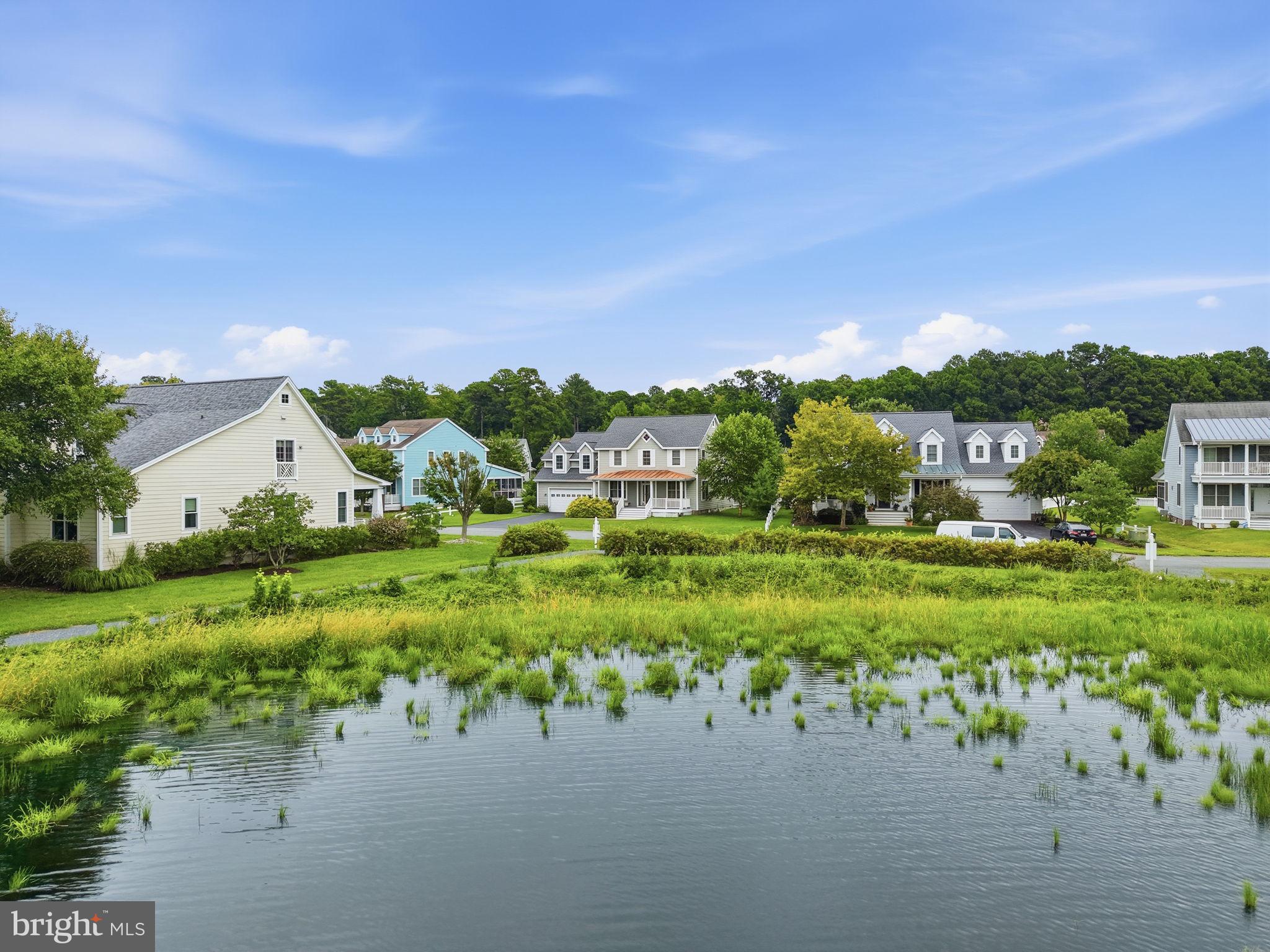 7963 POND HAVEN COURT