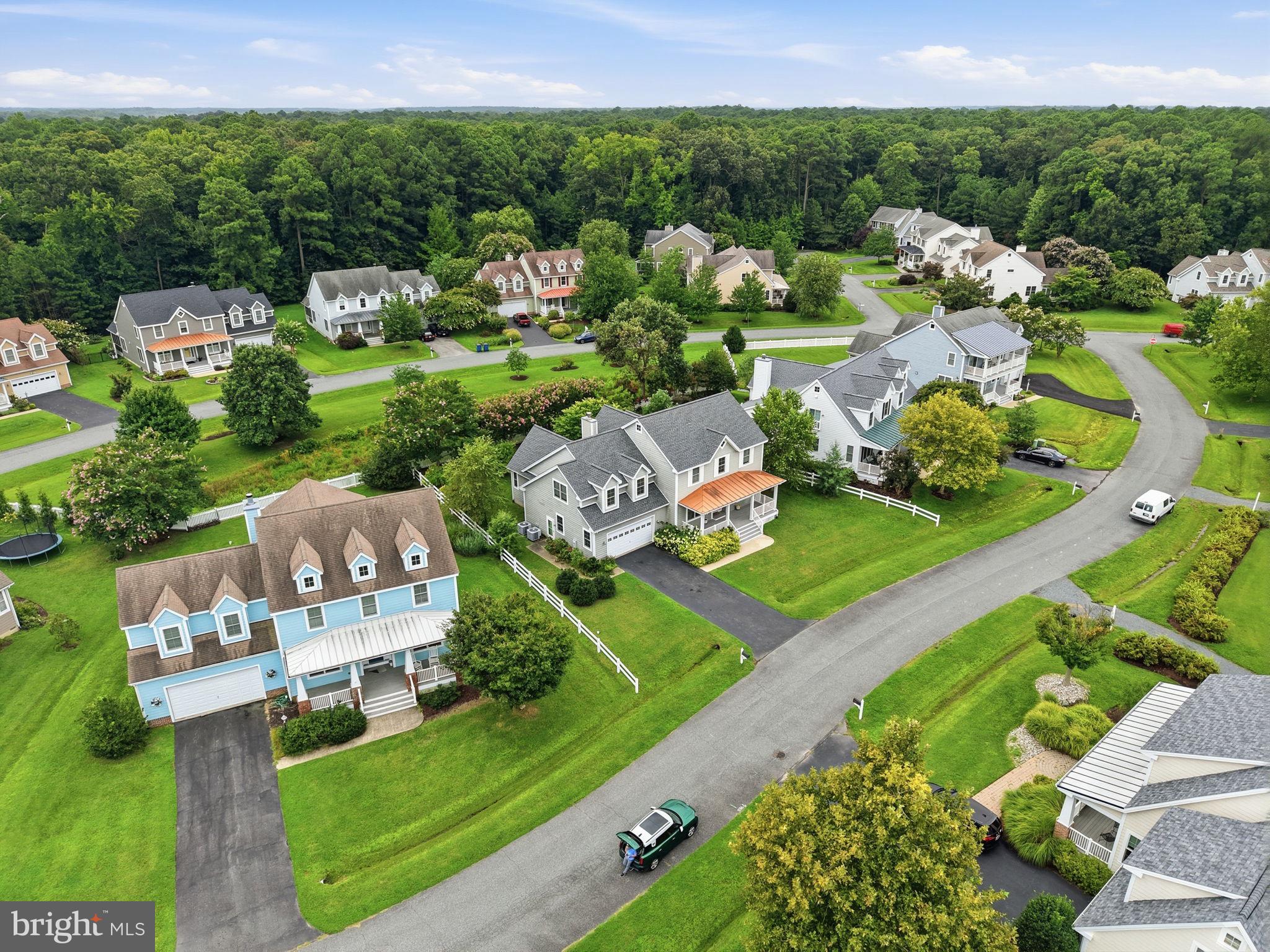 7963 POND HAVEN COURT