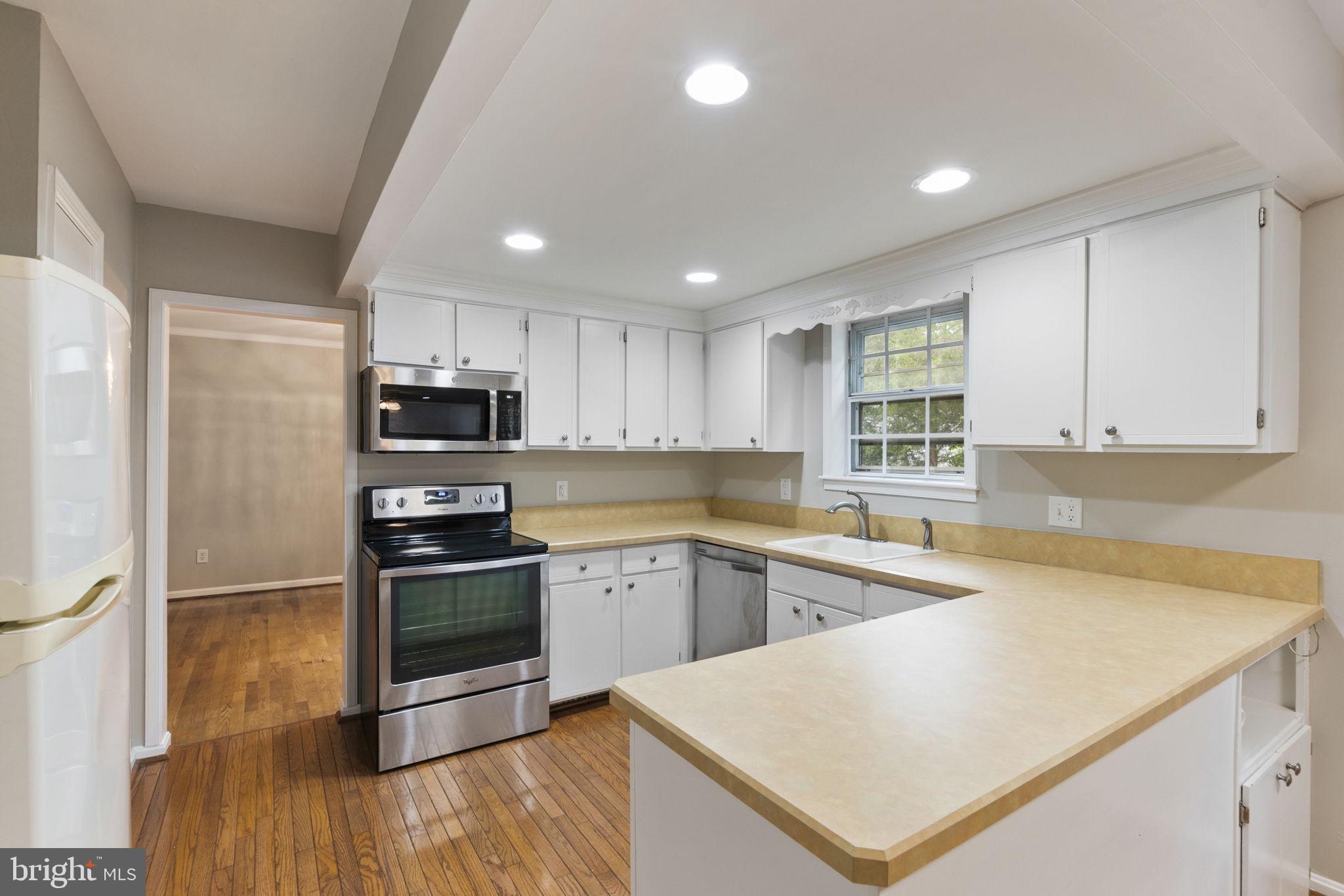 WILTON FOREST - Residential Lease