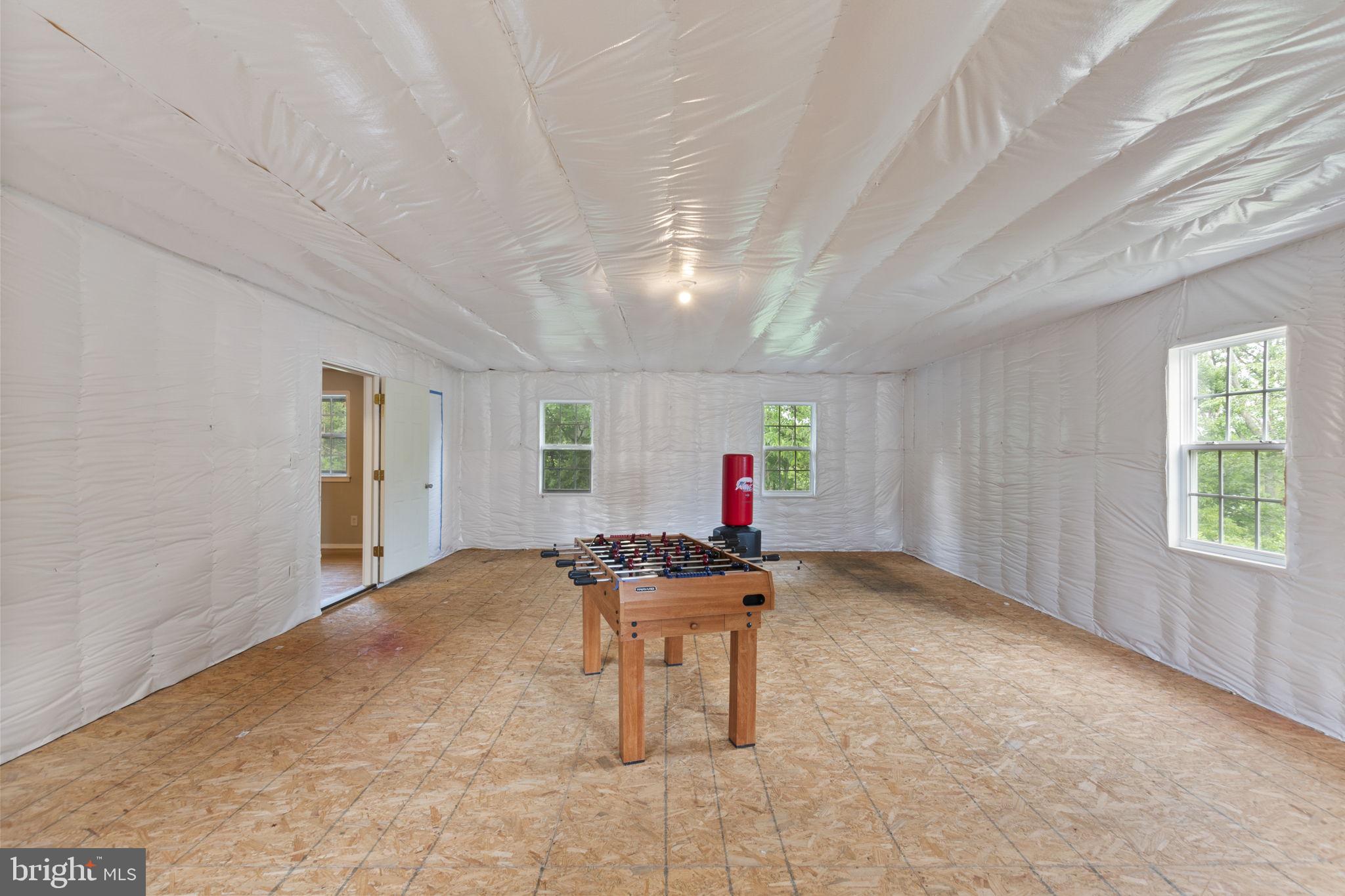 WILTON FOREST - Residential Lease