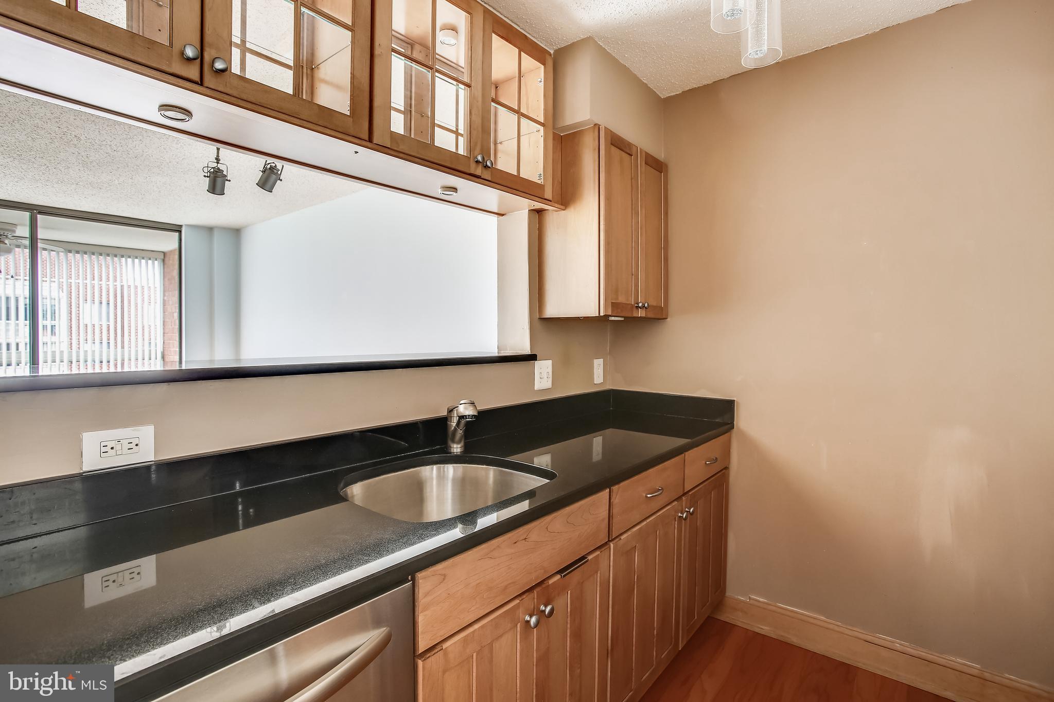 WESTVIEW AT BALLSTON METRO - Residential