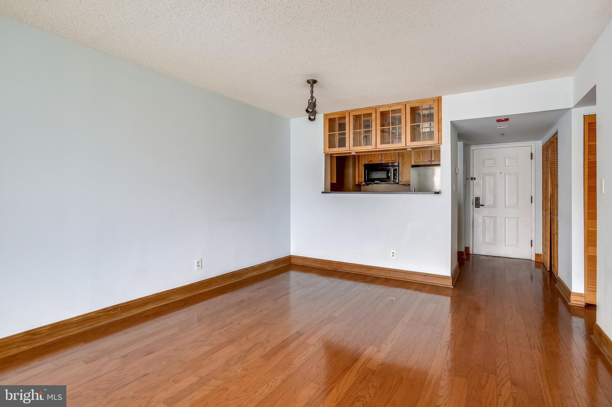 WESTVIEW AT BALLSTON METRO - Residential