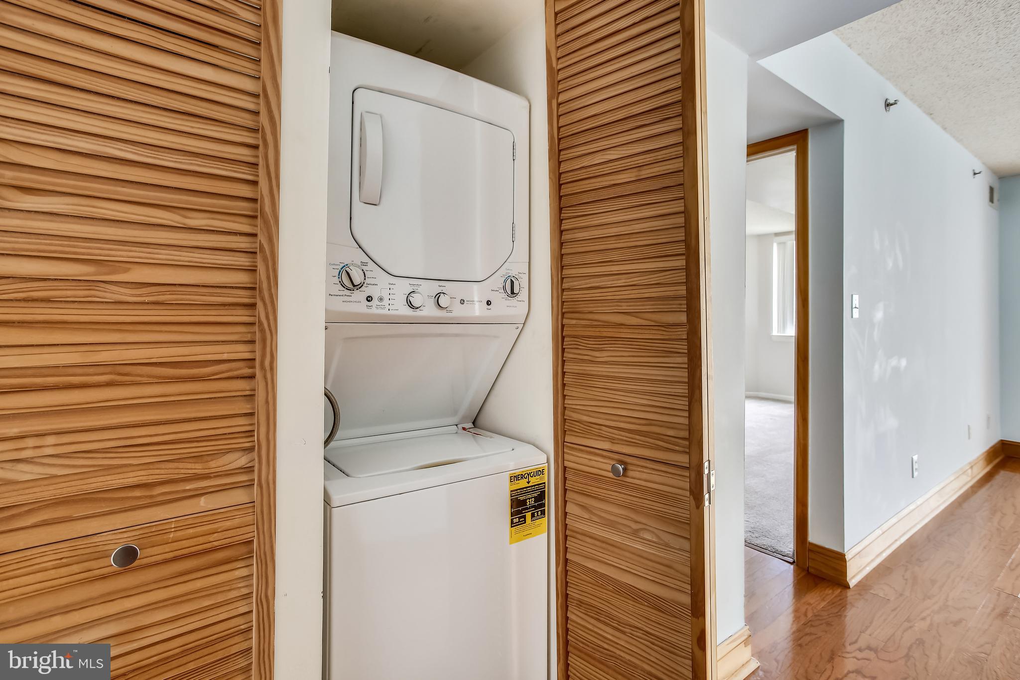 WESTVIEW AT BALLSTON METRO - Residential