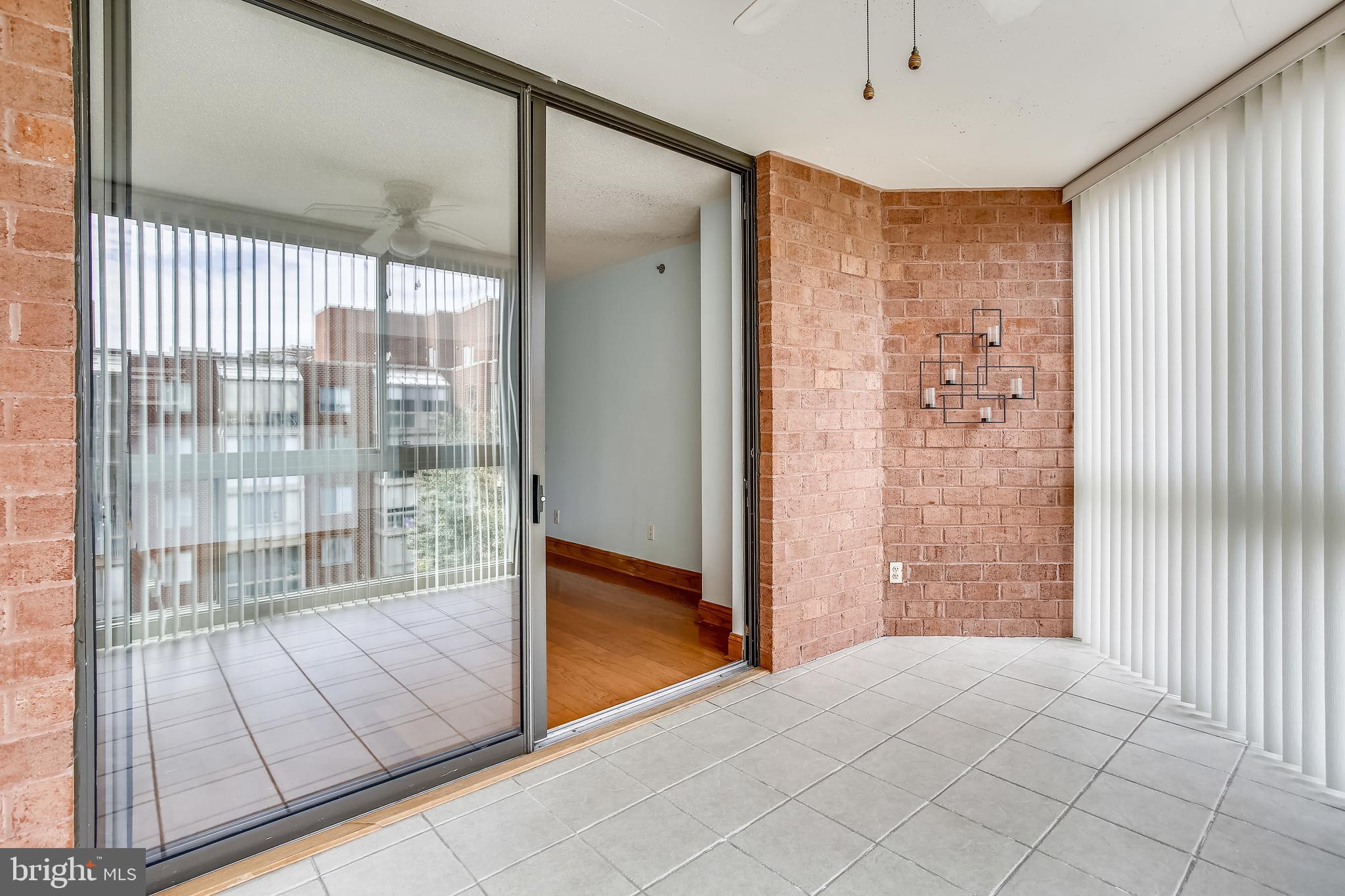 WESTVIEW AT BALLSTON METRO - Residential