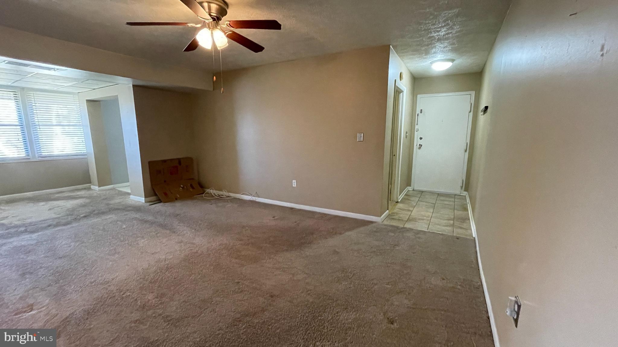 SHADOW OAKS - Residential