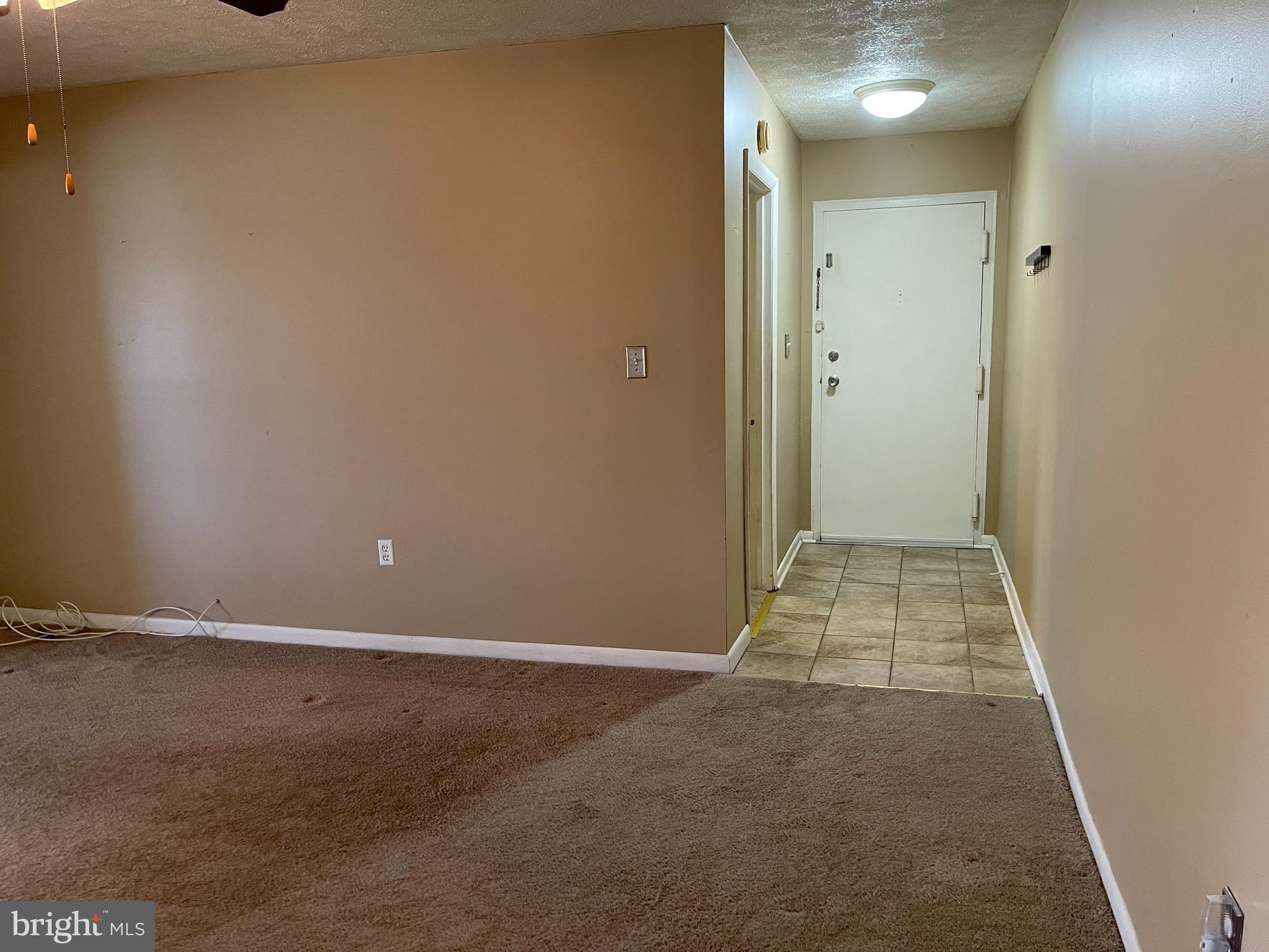 SHADOW OAKS - Residential