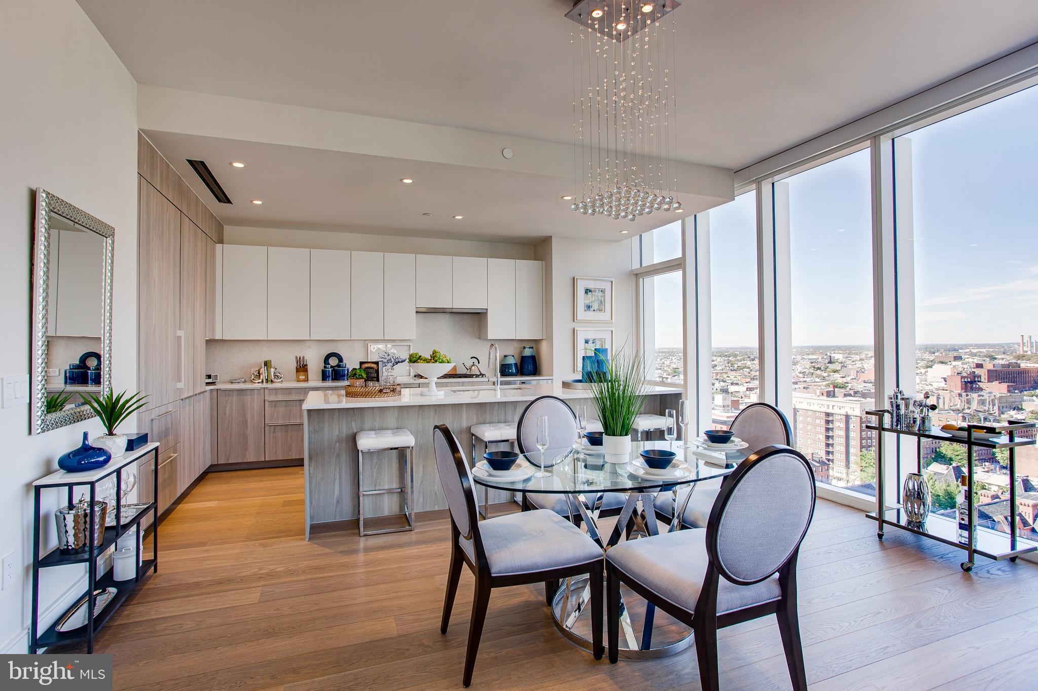 AVENUE OF THE ARTS - Residential