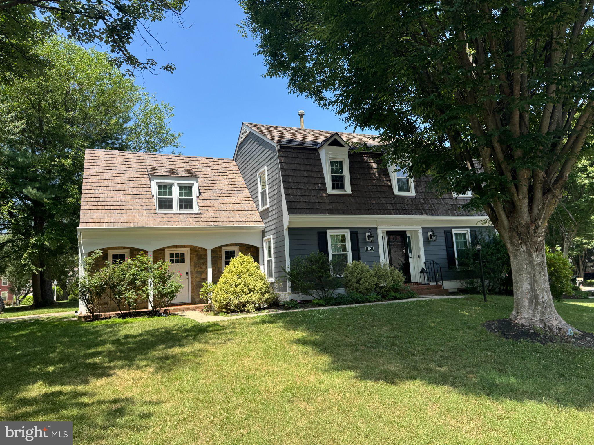 118 UPSHIRE CIRCLE