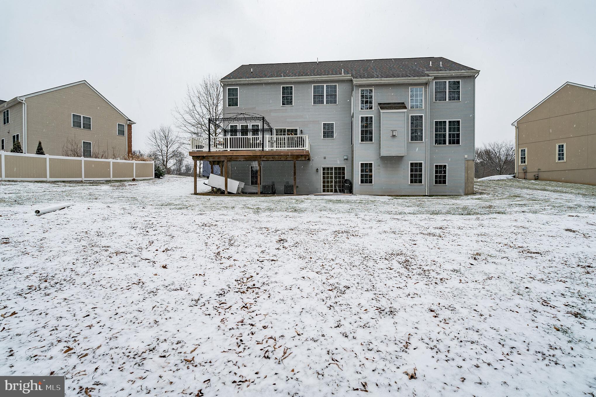 DEERBROOK - Residential
