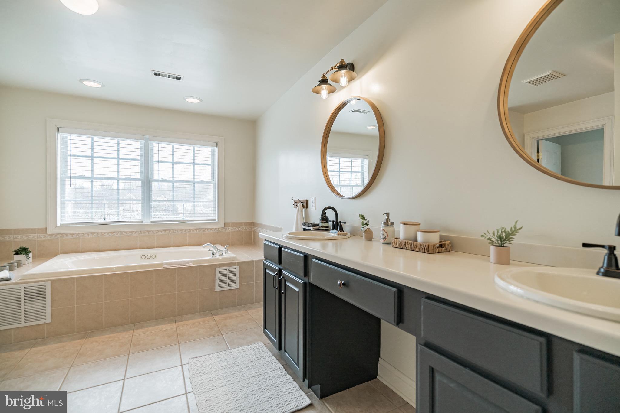 DEERBROOK - Residential
