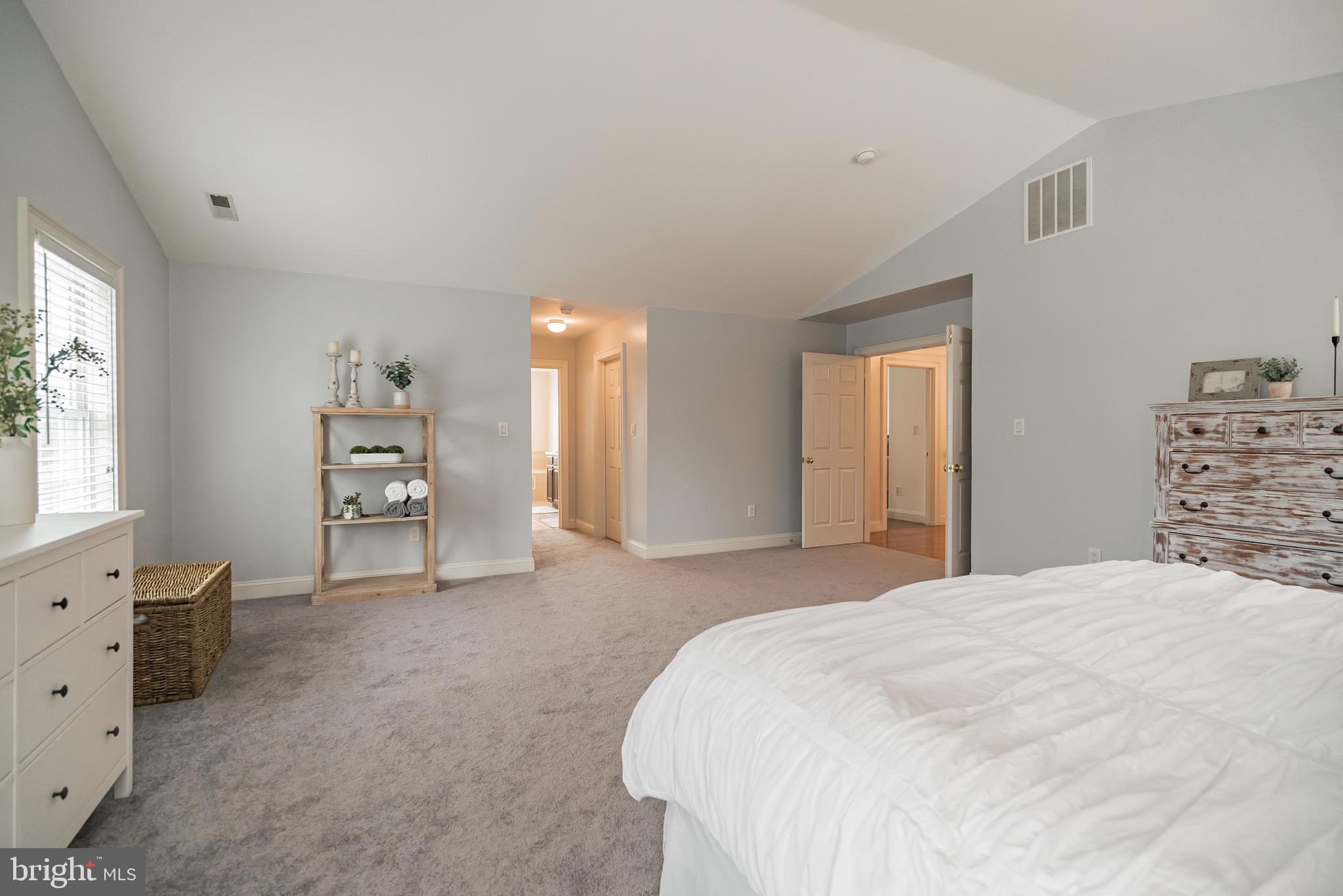 DEERBROOK - Residential