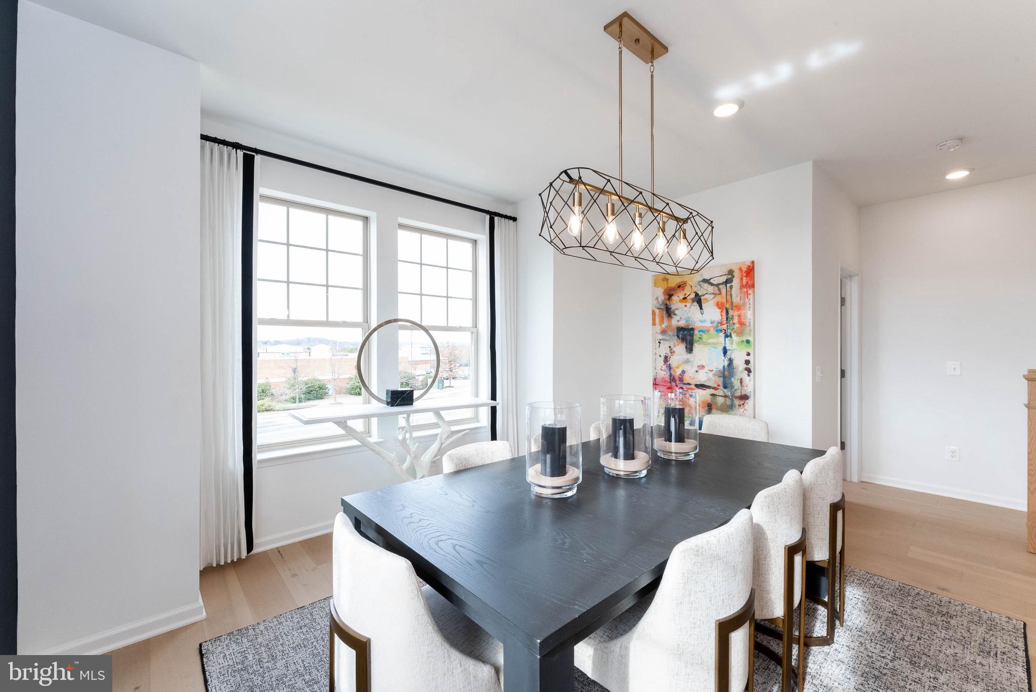 POTOMAC STATION MARKETPLACE - Residential