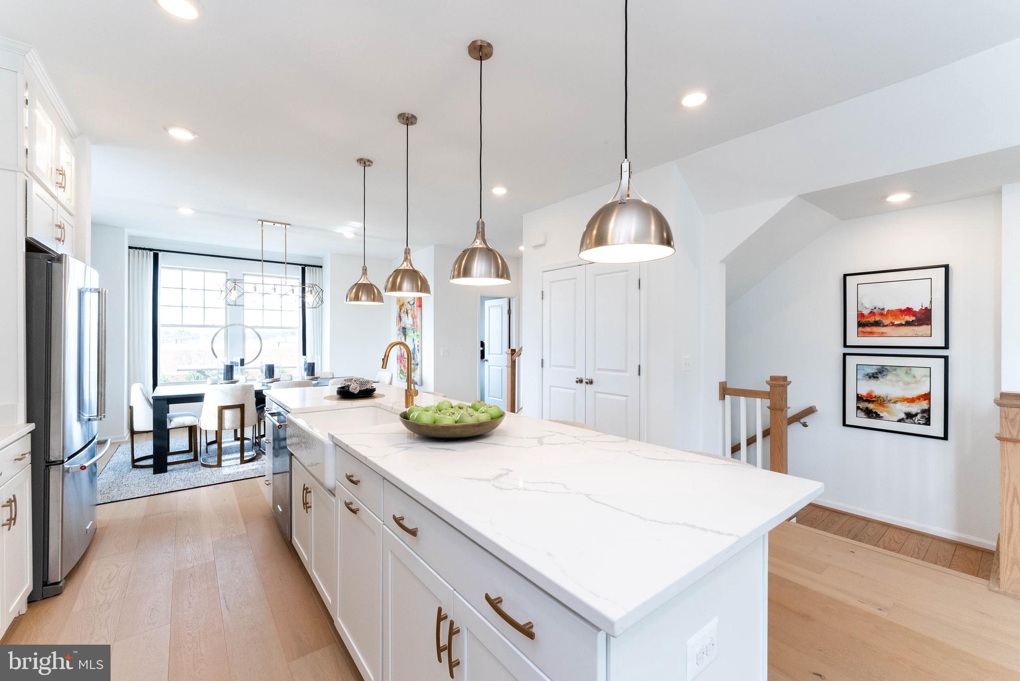 POTOMAC STATION MARKETPLACE - Residential