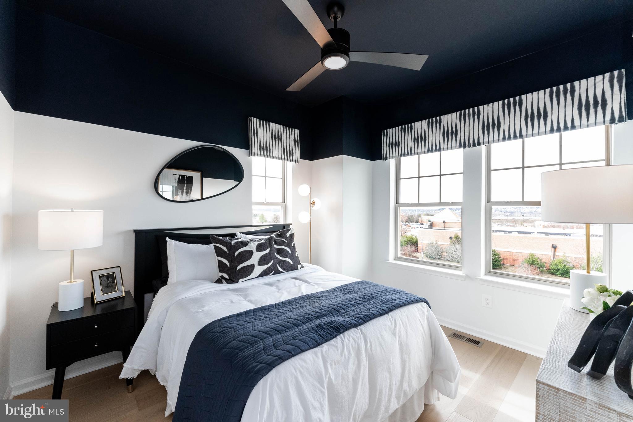 POTOMAC STATION MARKETPLACE - Residential