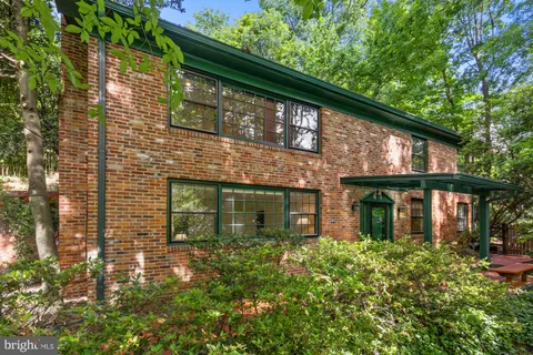2646 S June Street, Arlington, VA MLS: VAAR2054852