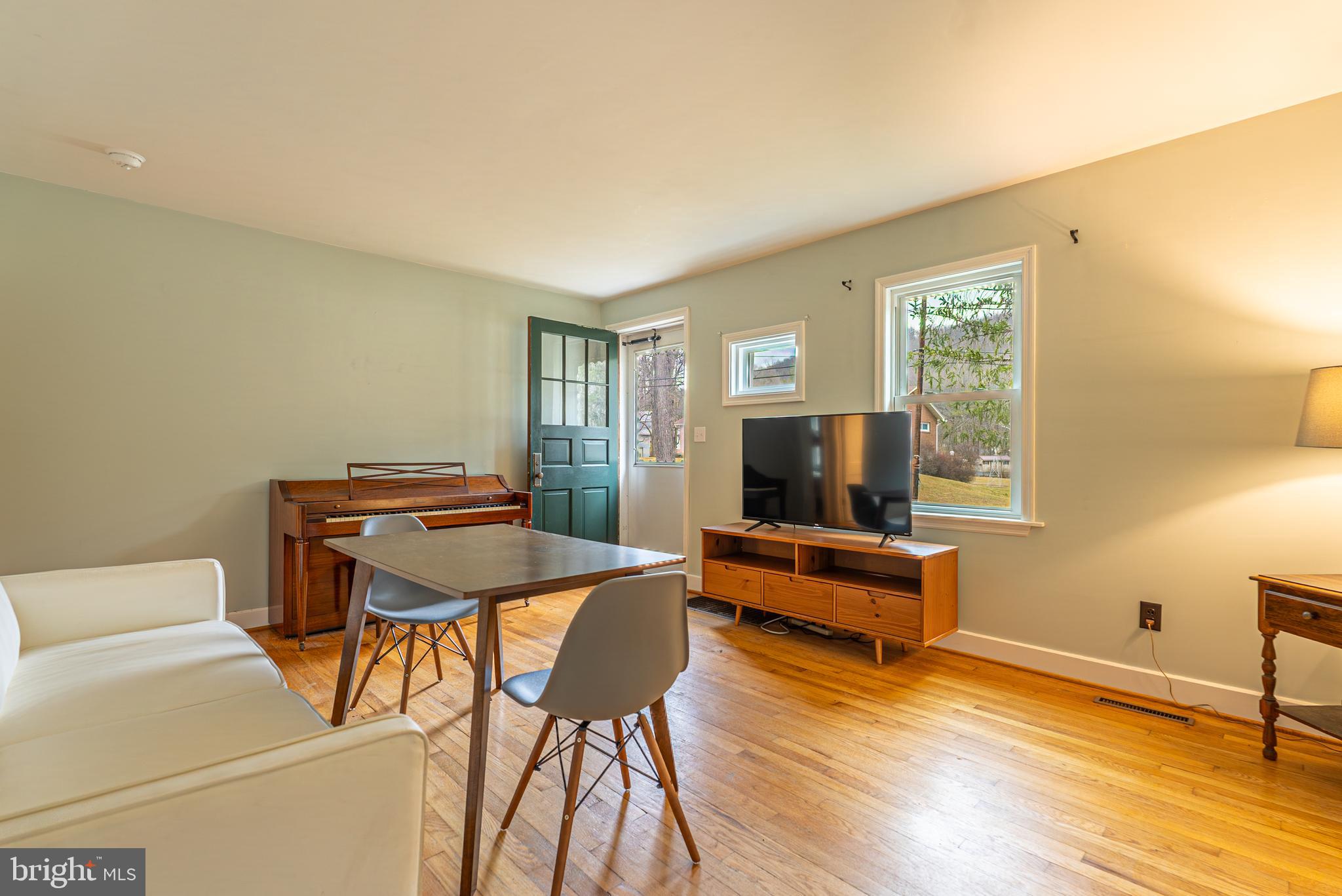 10101 SHORTEST DAY ROAD NW