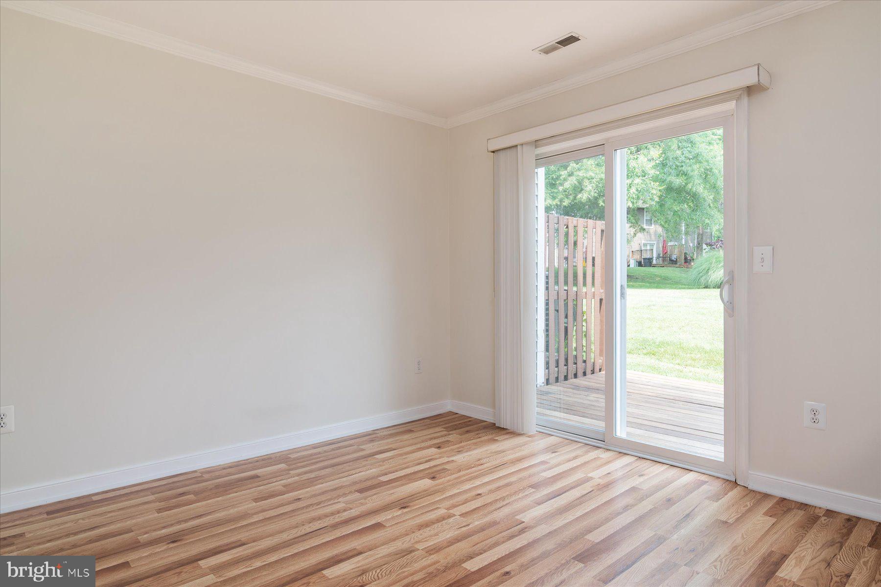 EDGEWOOD GREEN - Residential