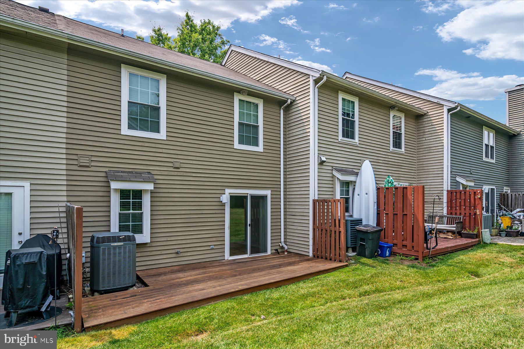 EDGEWOOD GREEN - Residential